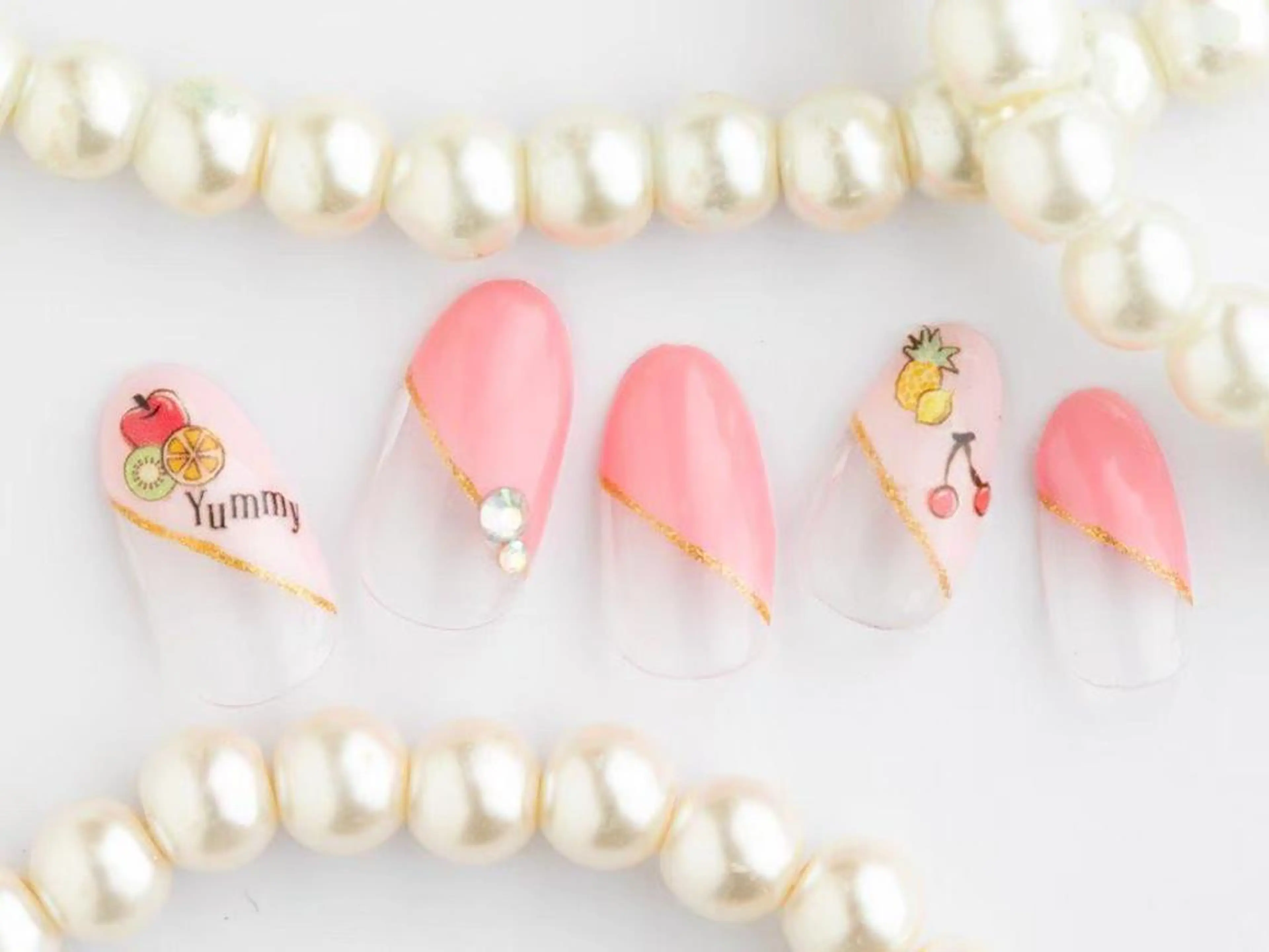 ネイル Tiary Nail Fのネイルデザイン