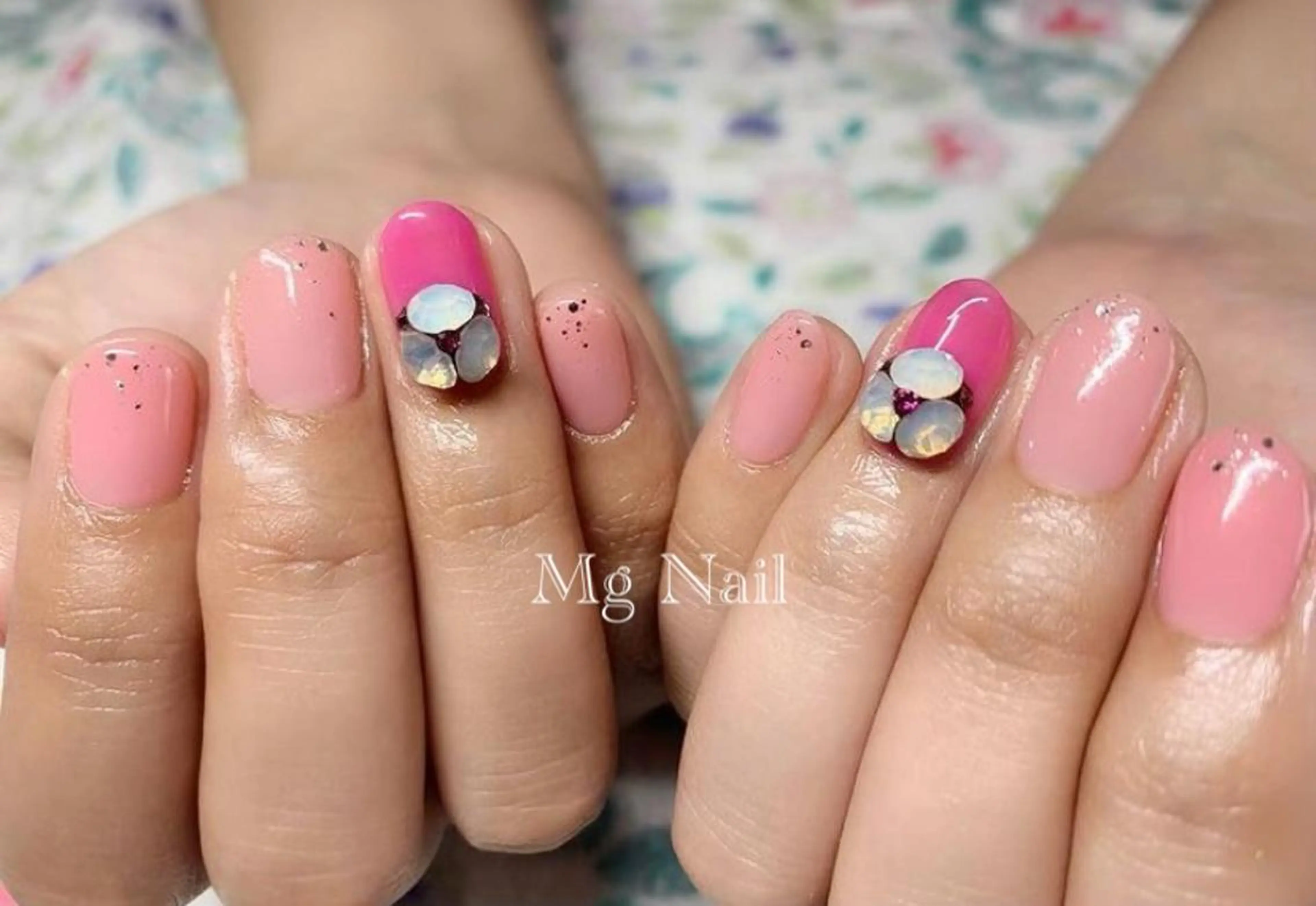 ネイル Mg Nail所属・Mg Nailのネイルデザイン
