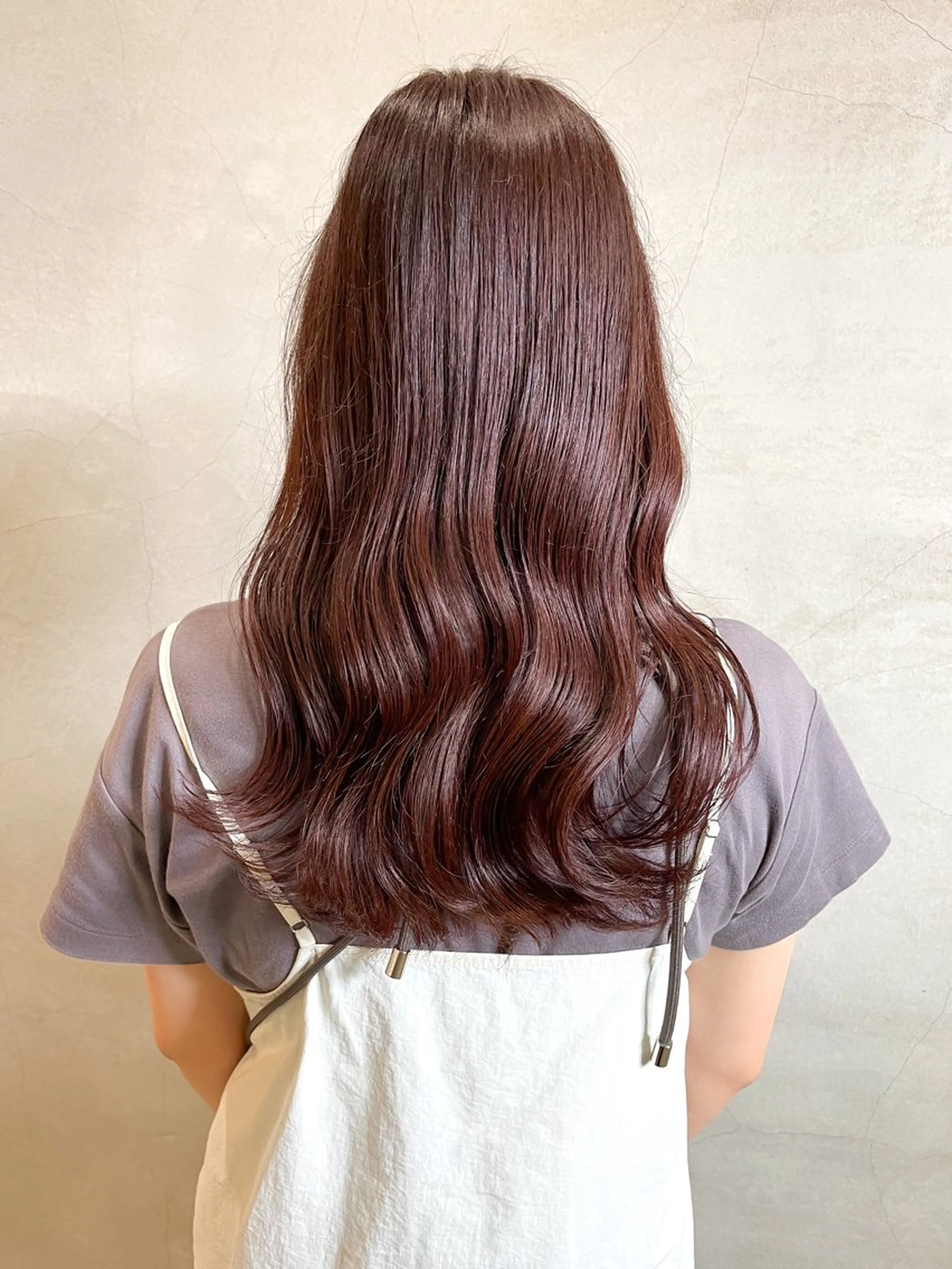 ロング カラー Musee plume所属・荻野七菜子 ボブのヘアスタイル