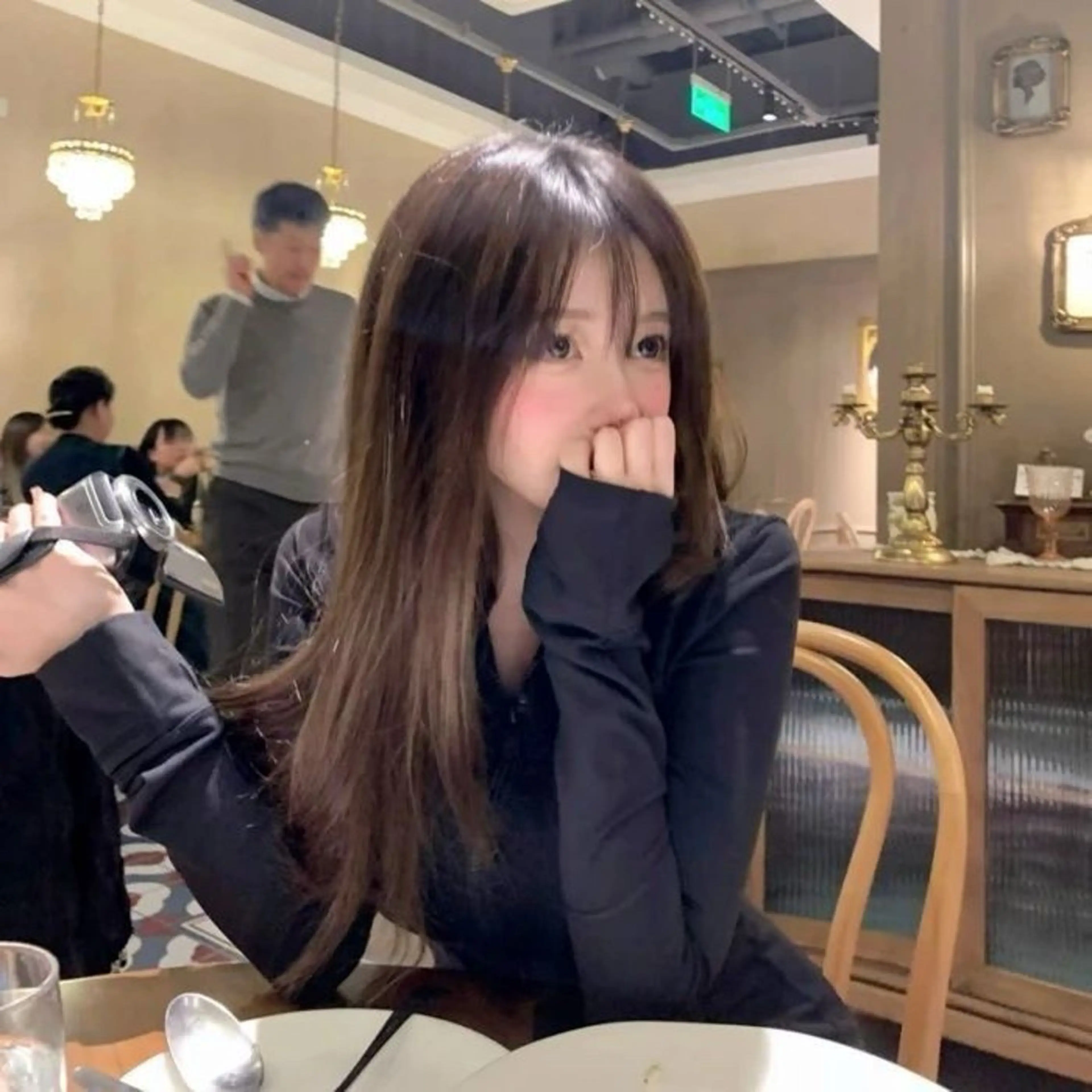 ロング カラー カット ヘアカラー 韓国風暗髪ヘア🤍 🫧MIREIのヘアスタイル