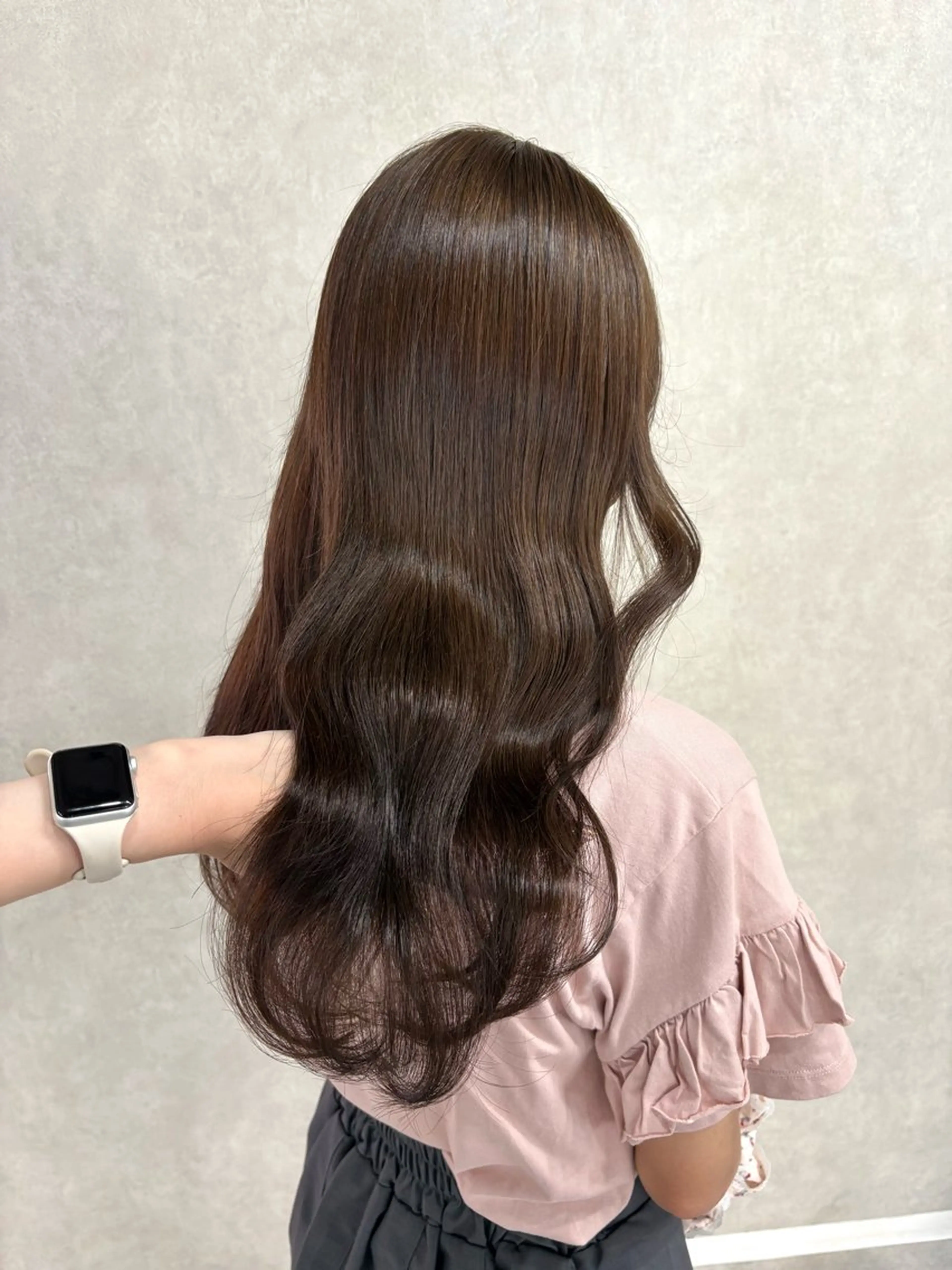 ロング カラー ブラウンカラー チョコレートブラウン トリートメント カット ヘアカラー 色落ちまで可愛く✨ モテカラー別所好葉のヘアスタイル