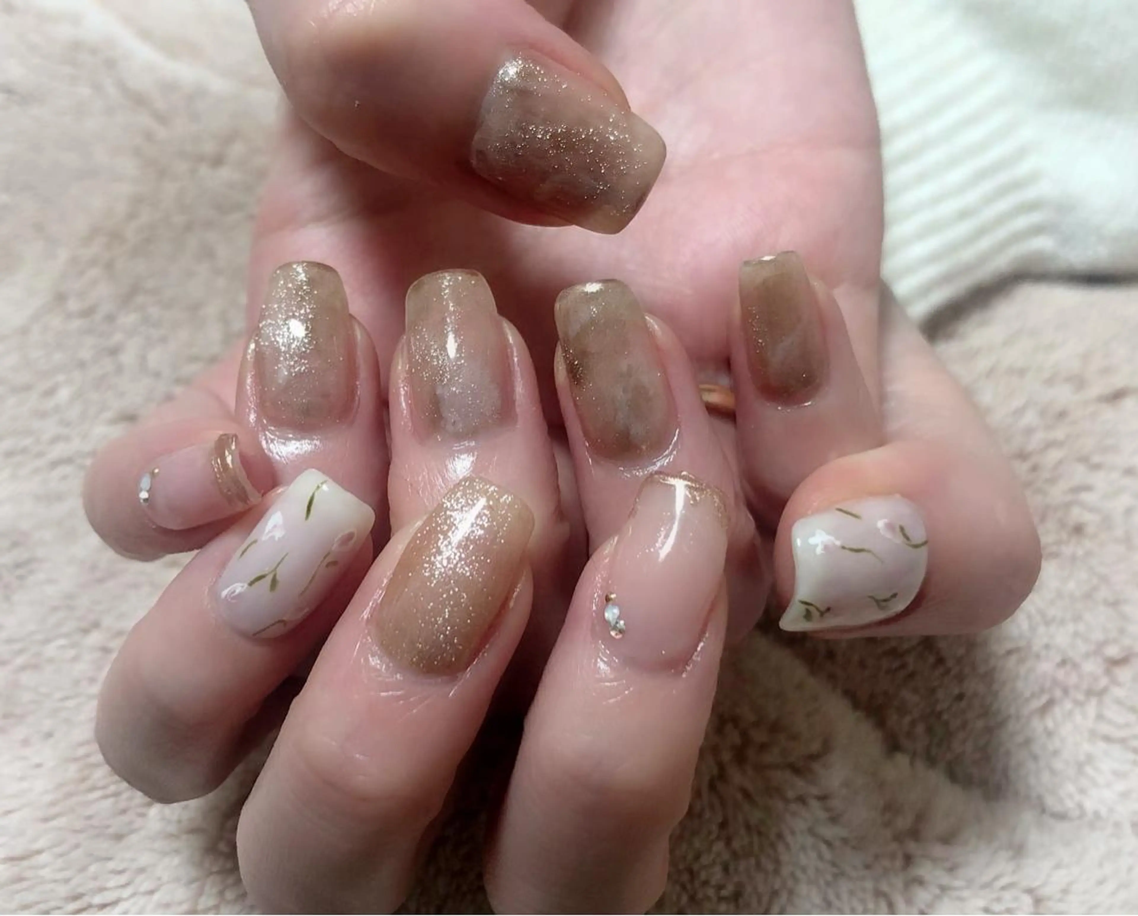 ネイル ハンドネイル t. yoshizawaのネイルデザイン