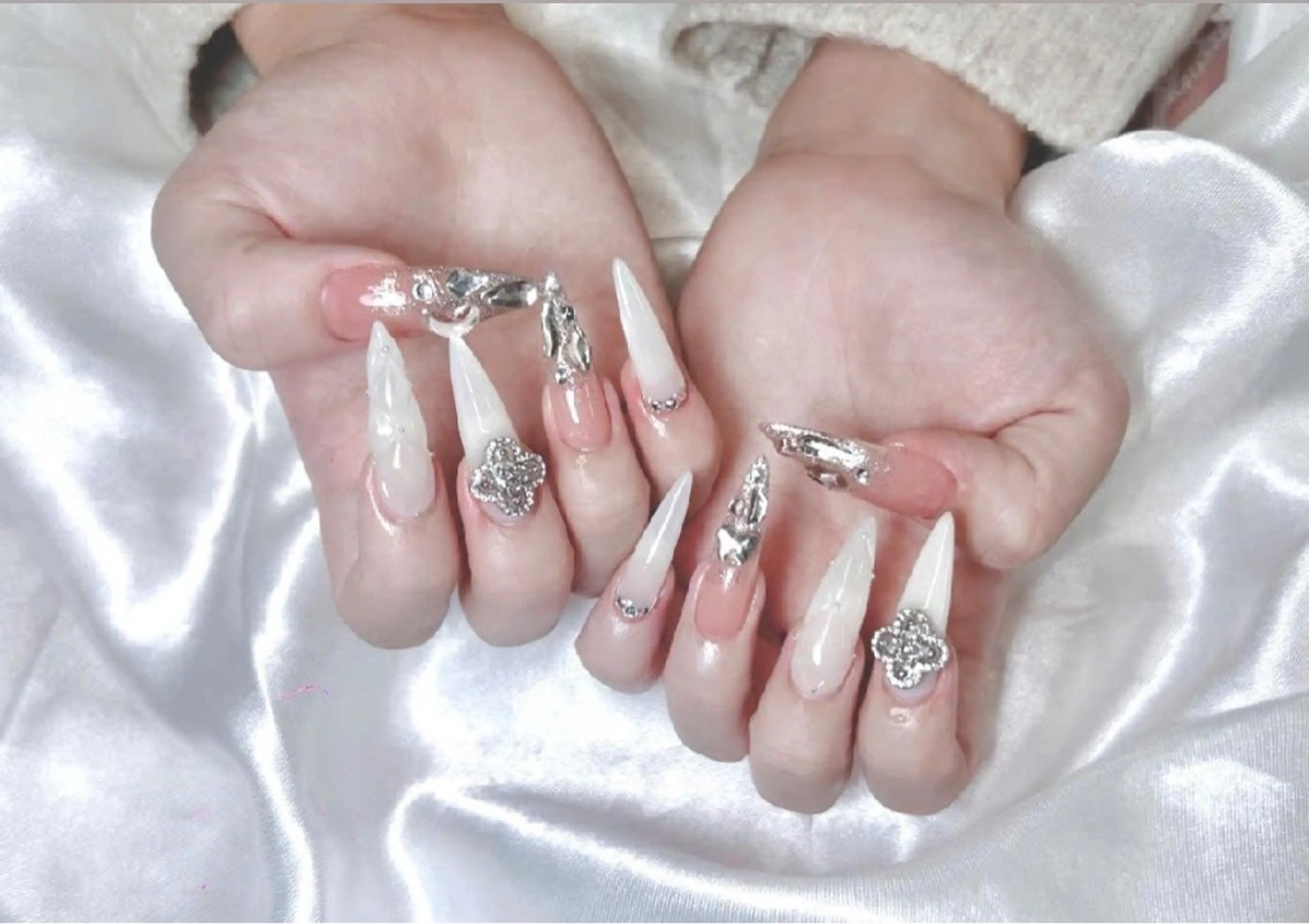 ネイル Lya Nail_ Umikoのネイルデザイン