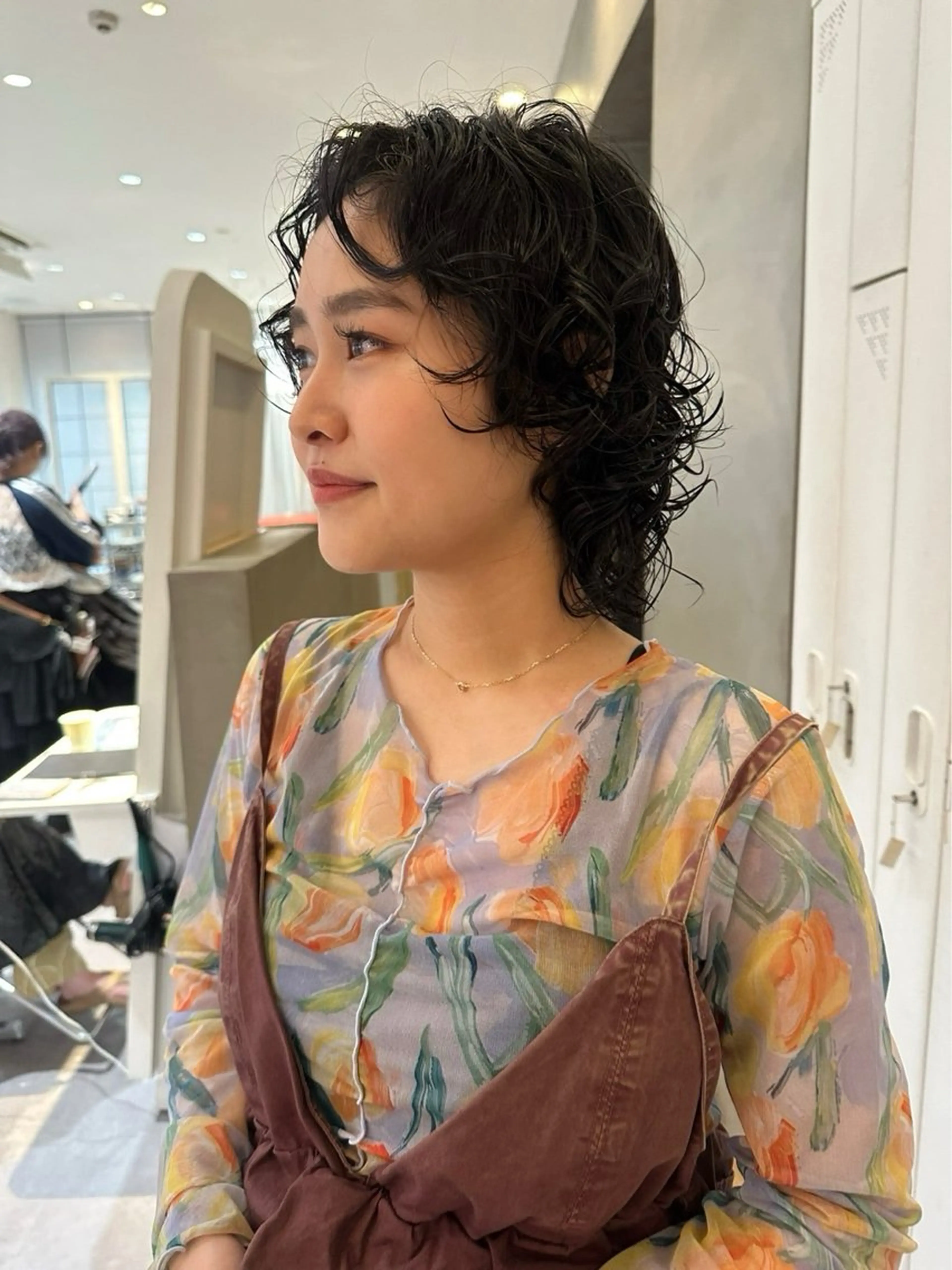 ショート パーマ SARA 【大阪梅田】のヘアスタイル