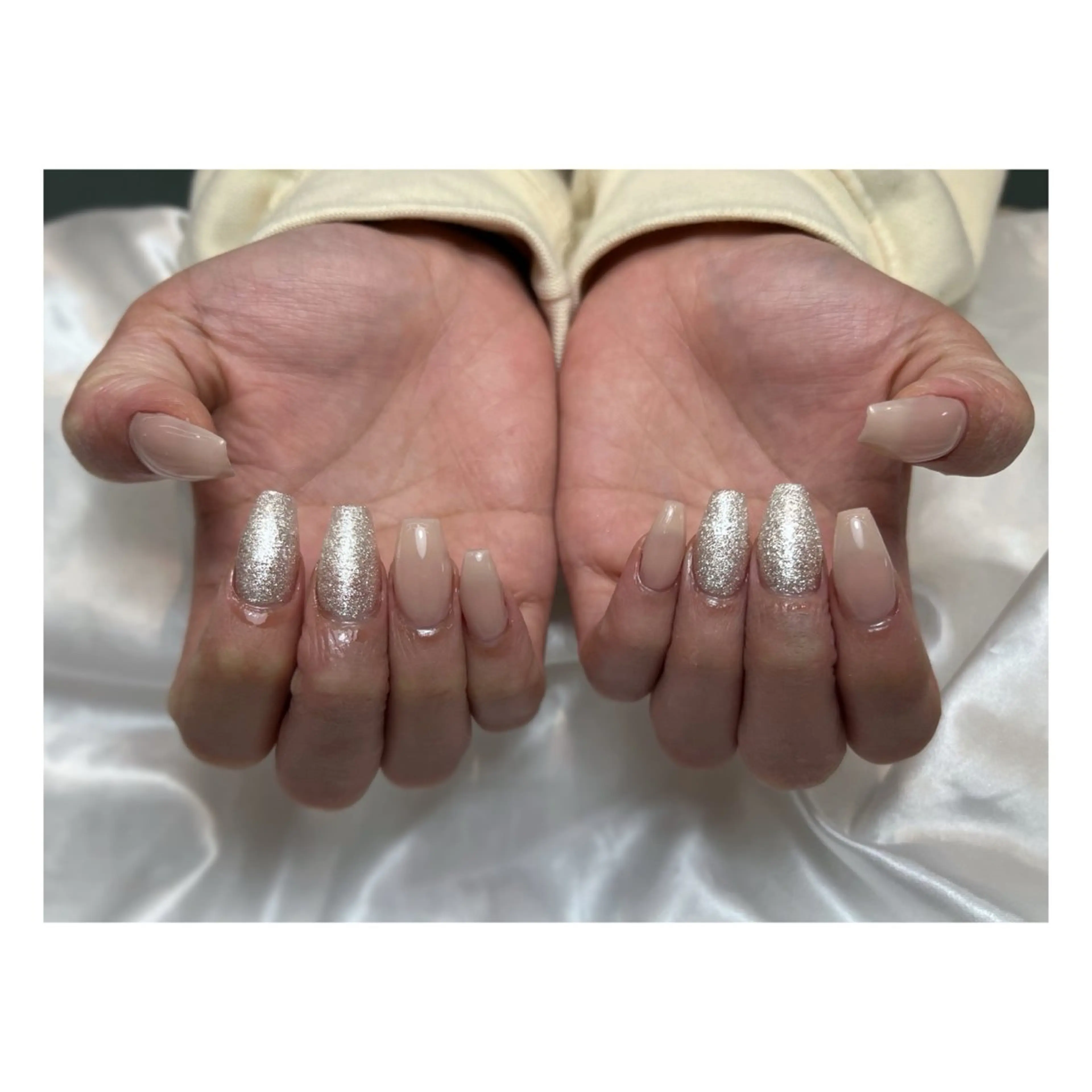 ネイル ワンカラーネイル ALPHA. AKANEのネイルデザイン