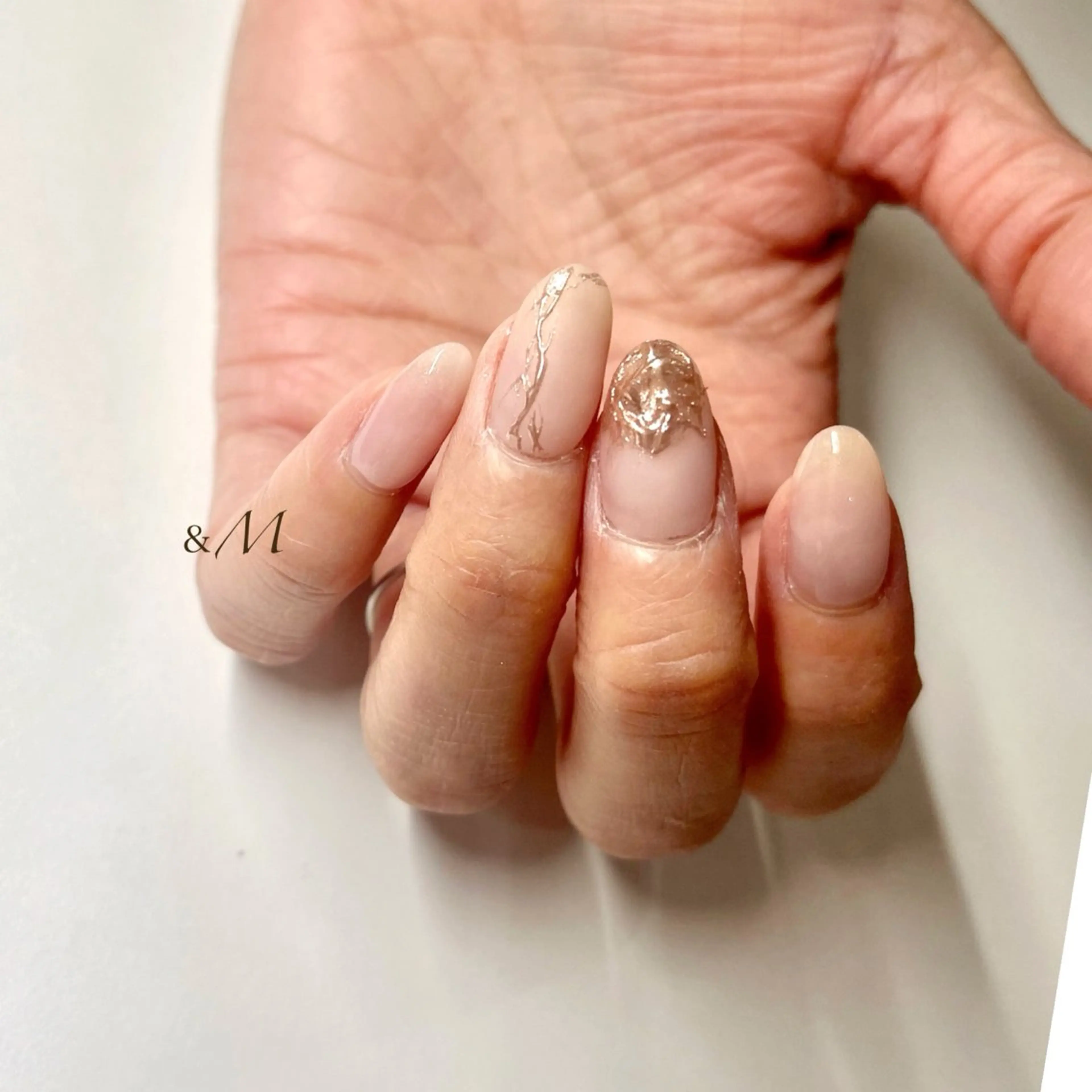 ネイル アンドエム ＆Ｍのネイルデザイン