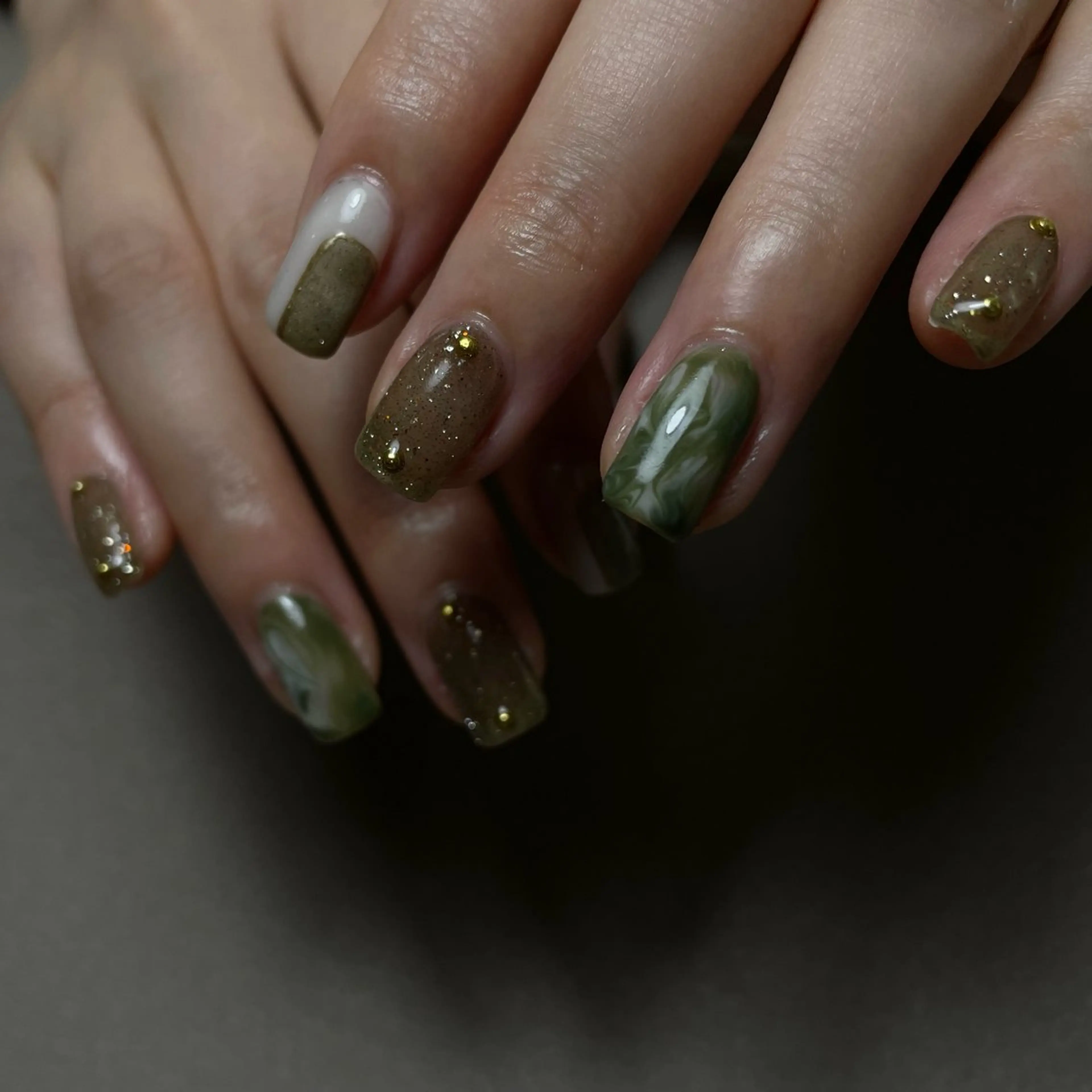 ネイル ハンドネイル 金村 遥奈のネイルデザイン