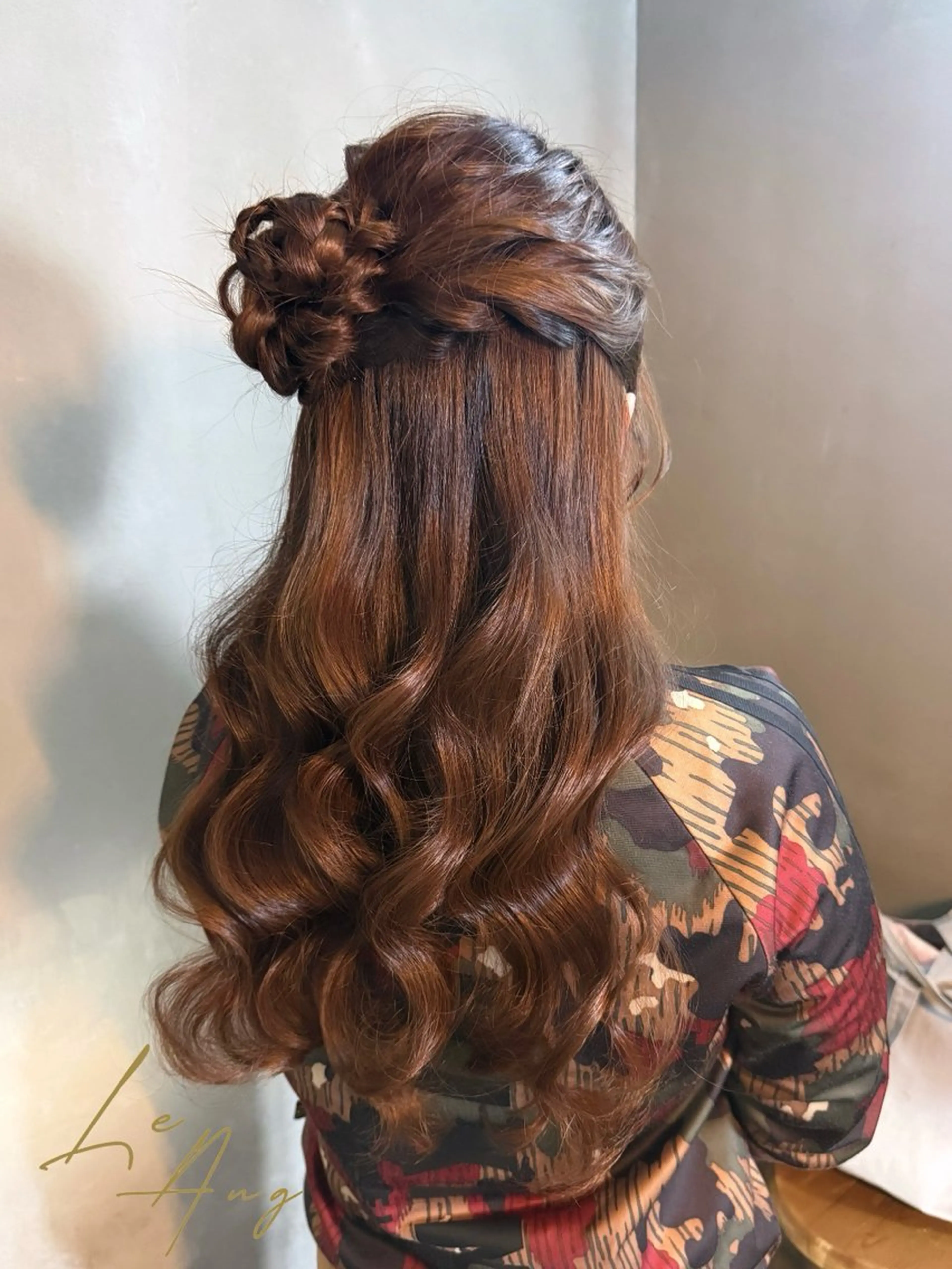 ロング ヘアアレンジ 結婚式・ブライダル ヘアセット LeAng所属・佐伯 桃のヘアスタイル