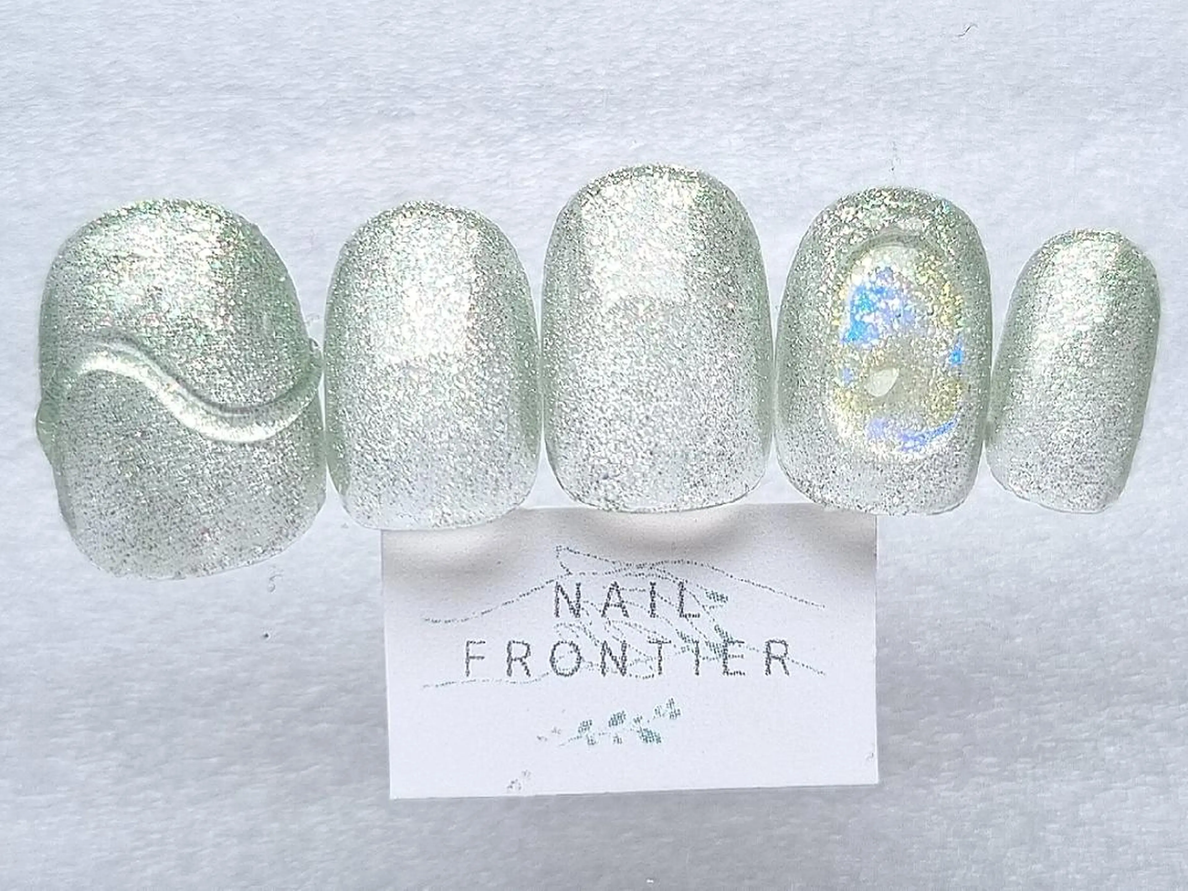 ショート 吉祥寺🌟 ネイルフロンティアのネイルデザイン