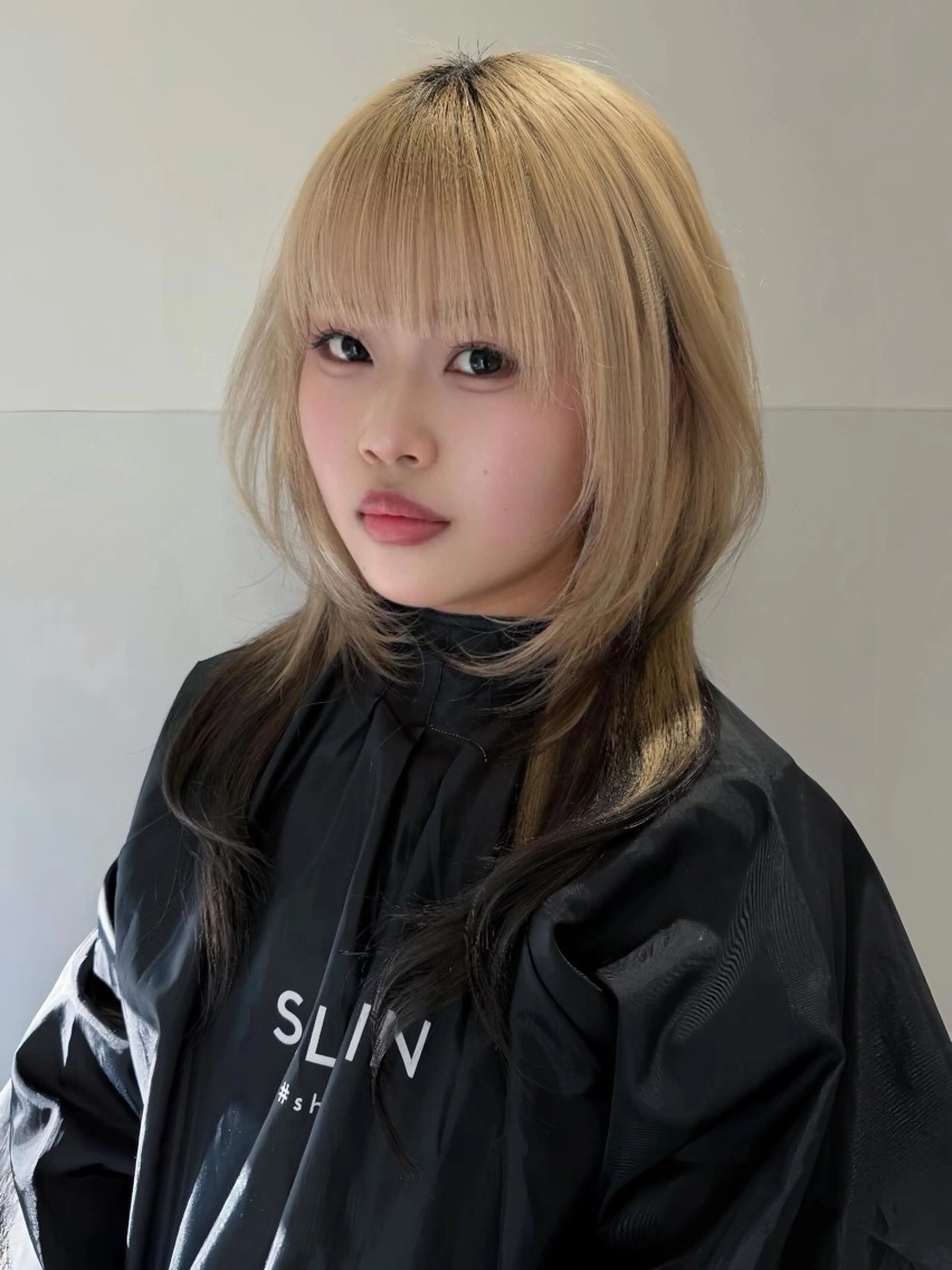 セミロング カット トリートメント RiA/レイヤーカッ ト/ハッシュカットのヘアスタイル