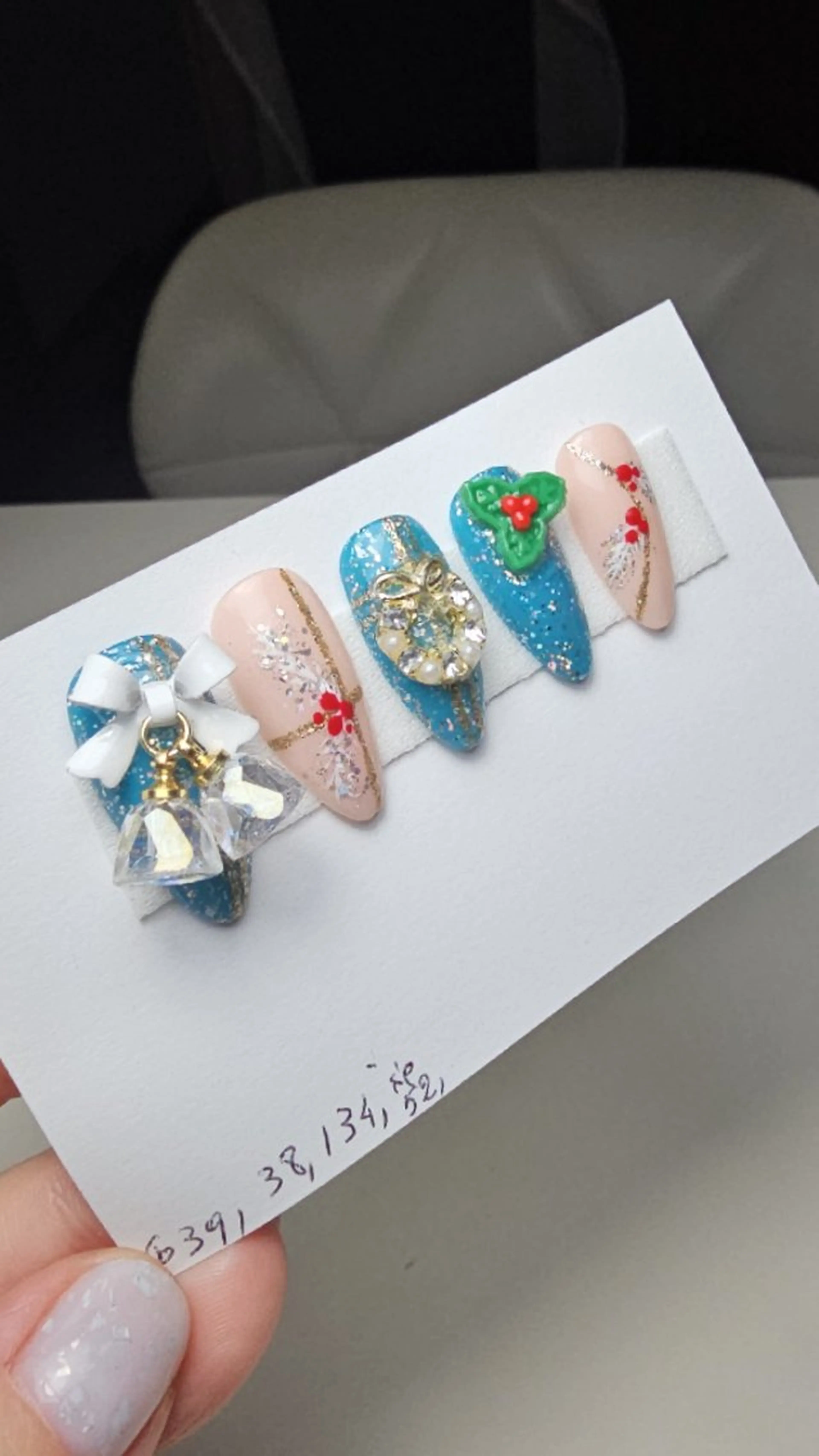 ネイル 冬ネイル クリスマス アンドレア 名古屋のネイルデザイン