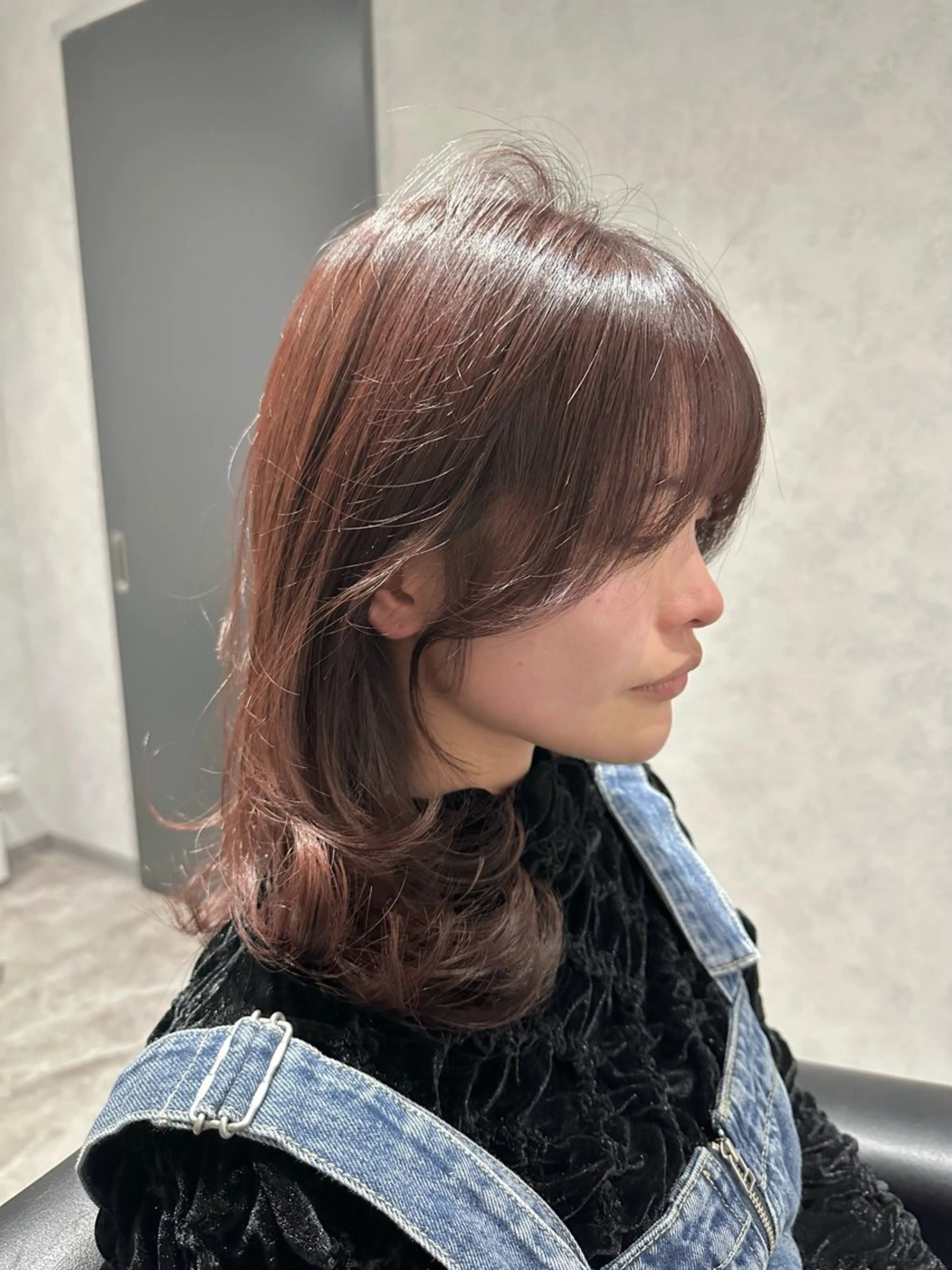 セミロング カット ヘアカラー トリートメント 【neo.】 Mahoのヘアスタイル