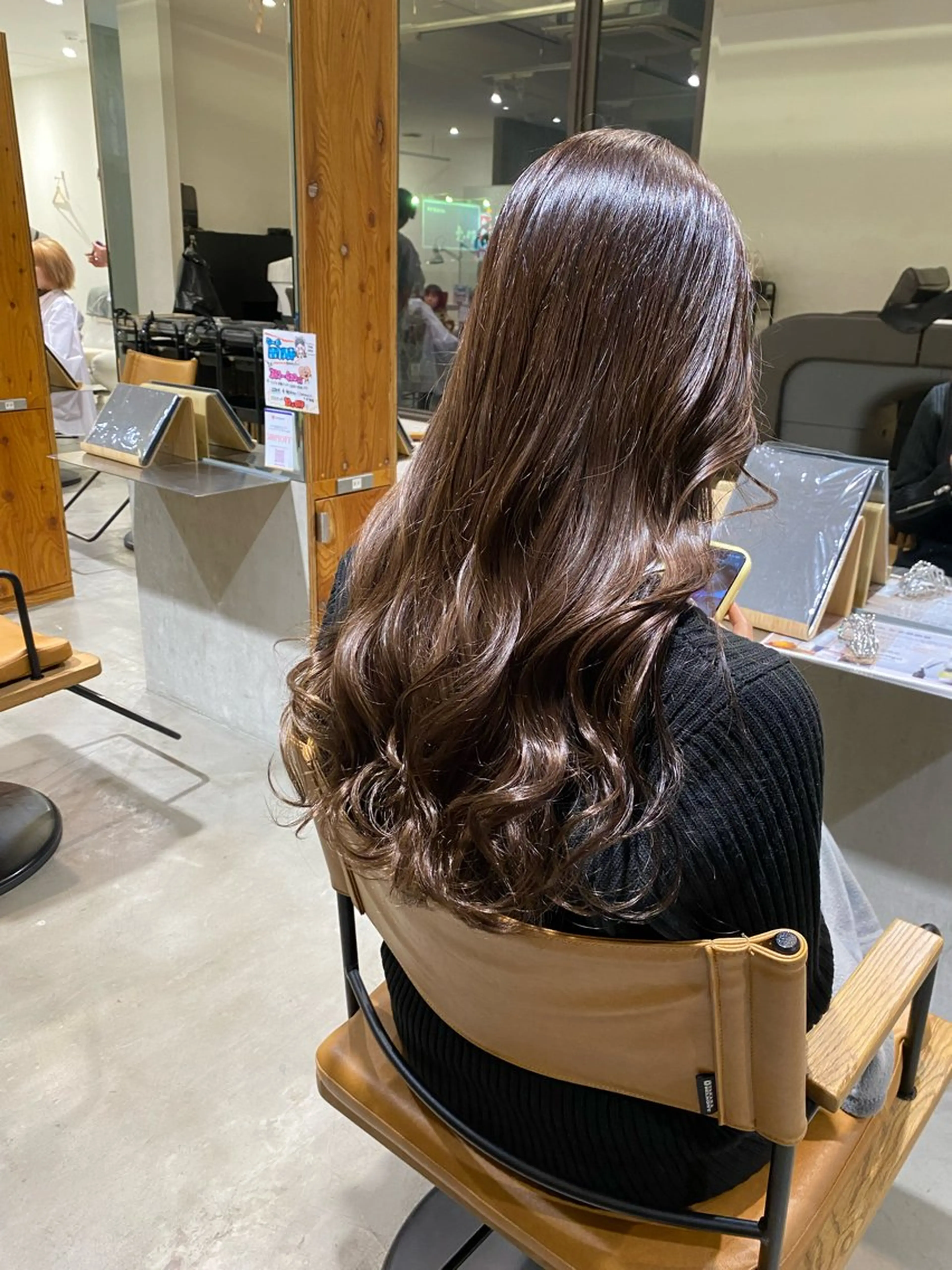 ロング カラー ヘアカラー トリートメント 透明感カラー 天羅のヘアスタイル