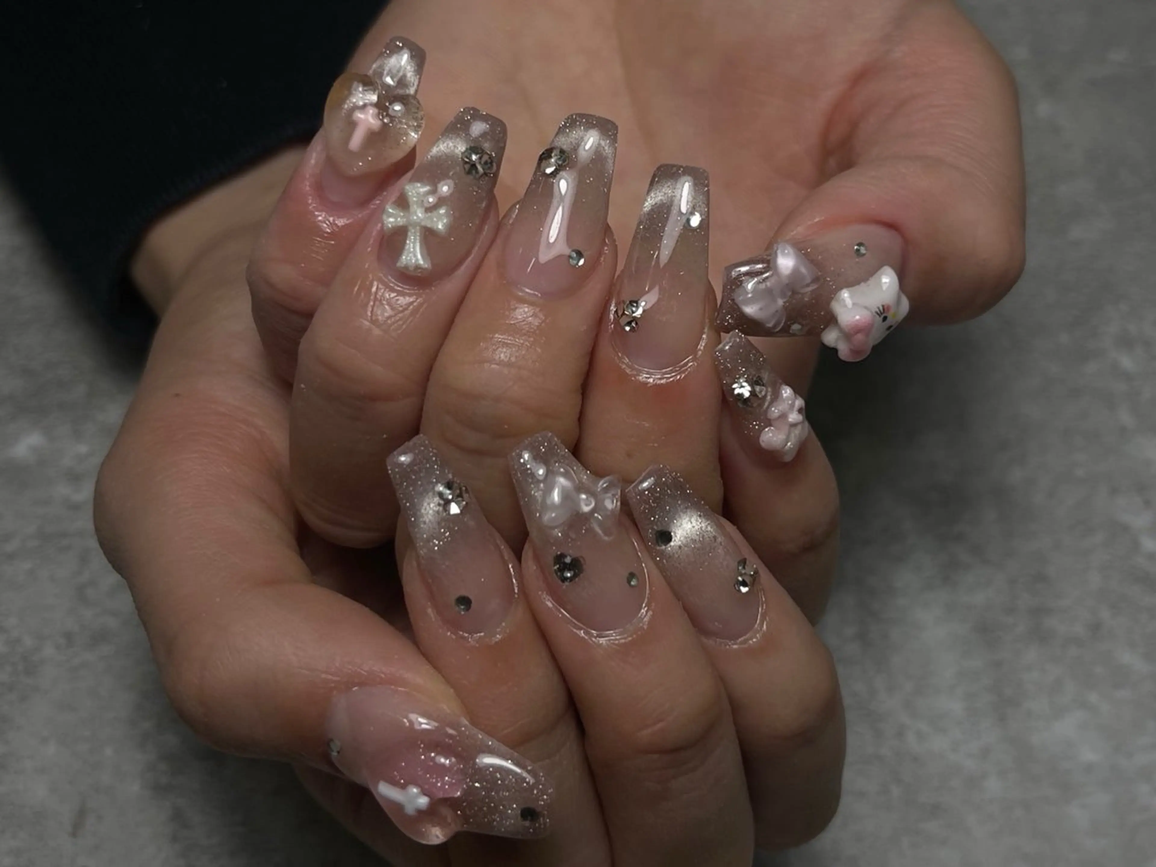 ネイル ハンドネイル ハンドケア nail salon kukuna所属・ワンホン/韓国 nail 大阪アメ村のネイルデザイン