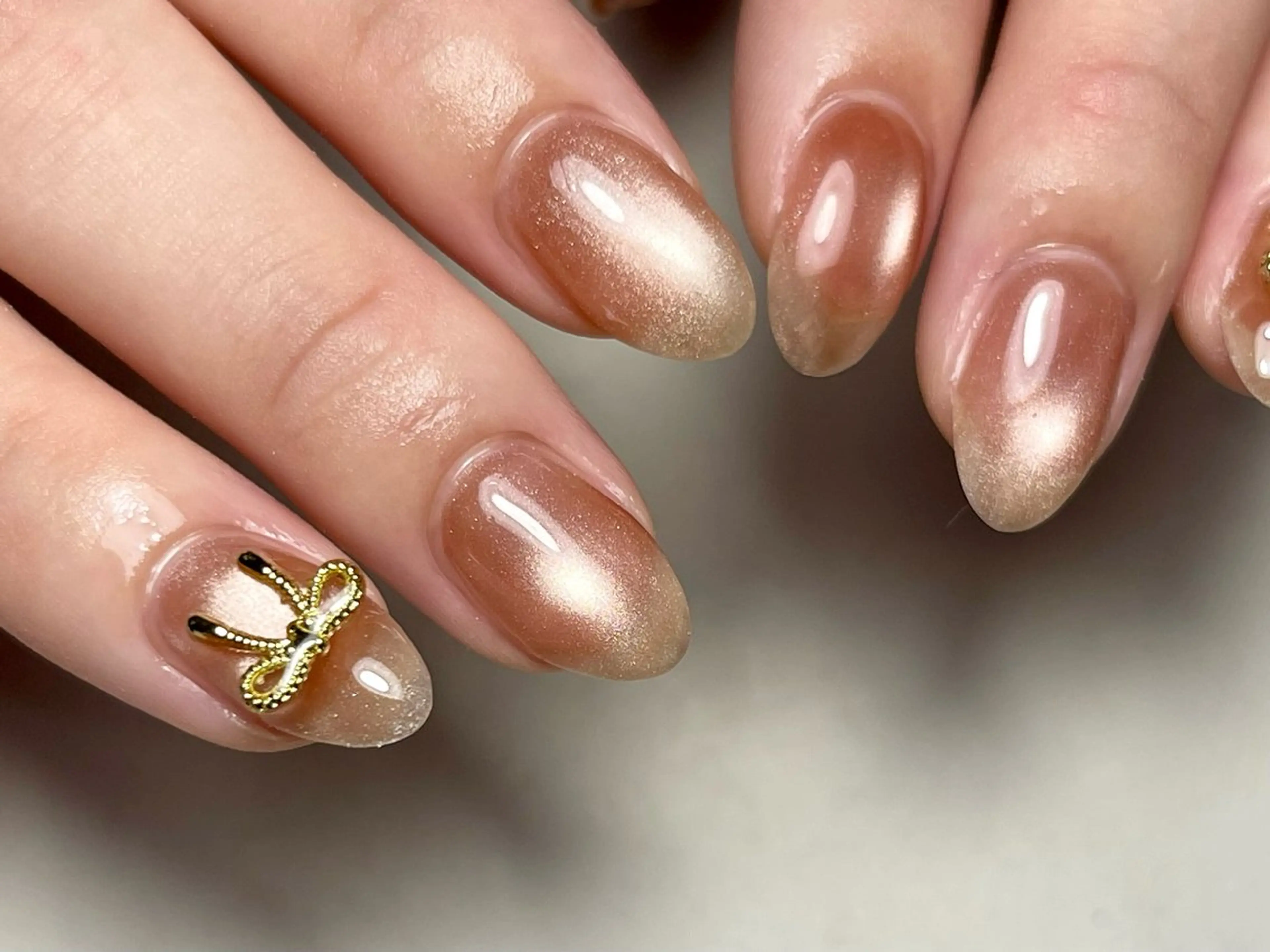 【オフあり】マグネット：自爪育成ケア込み、フィルイン対応、スカルプ パーツオフ別途220円の写真