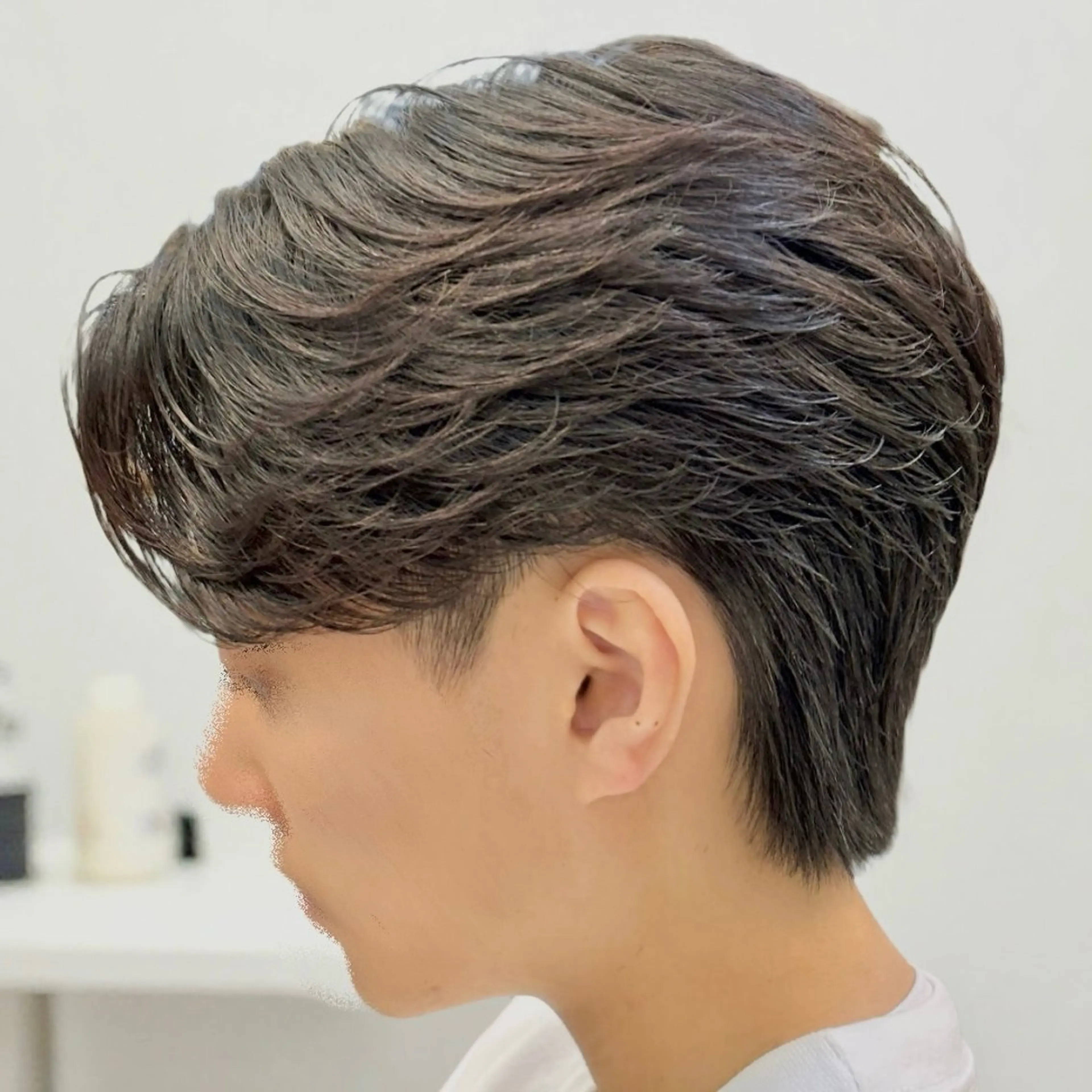 パーマ メンズ フェザーパーマ メンズパーマ カット パーマ Vicke所属・メンズ専門/韓国風 ❤️‍🔥吉野あいかのヘアスタイル