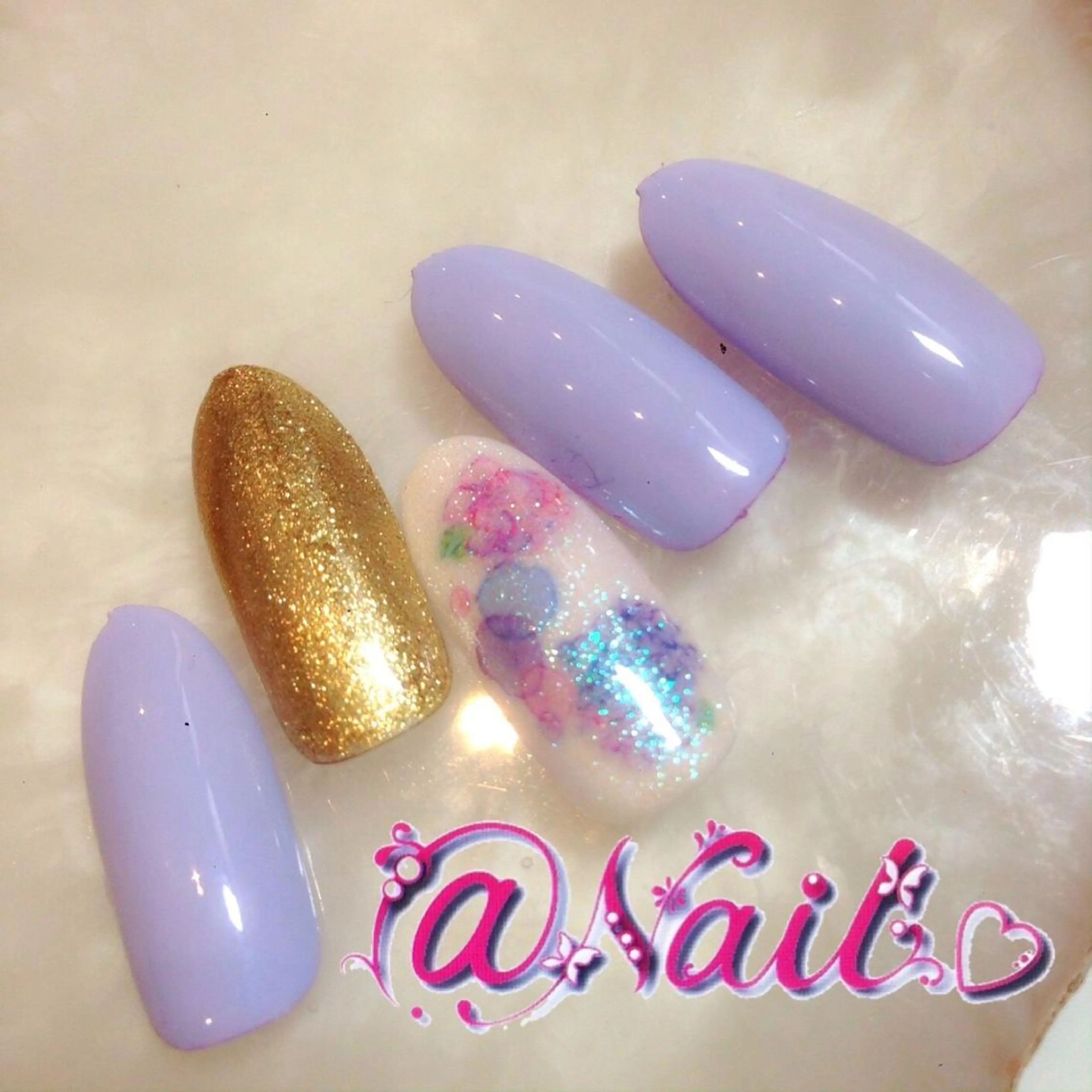 ネイル ネイルチップ 小尾 栞のネイルデザイン