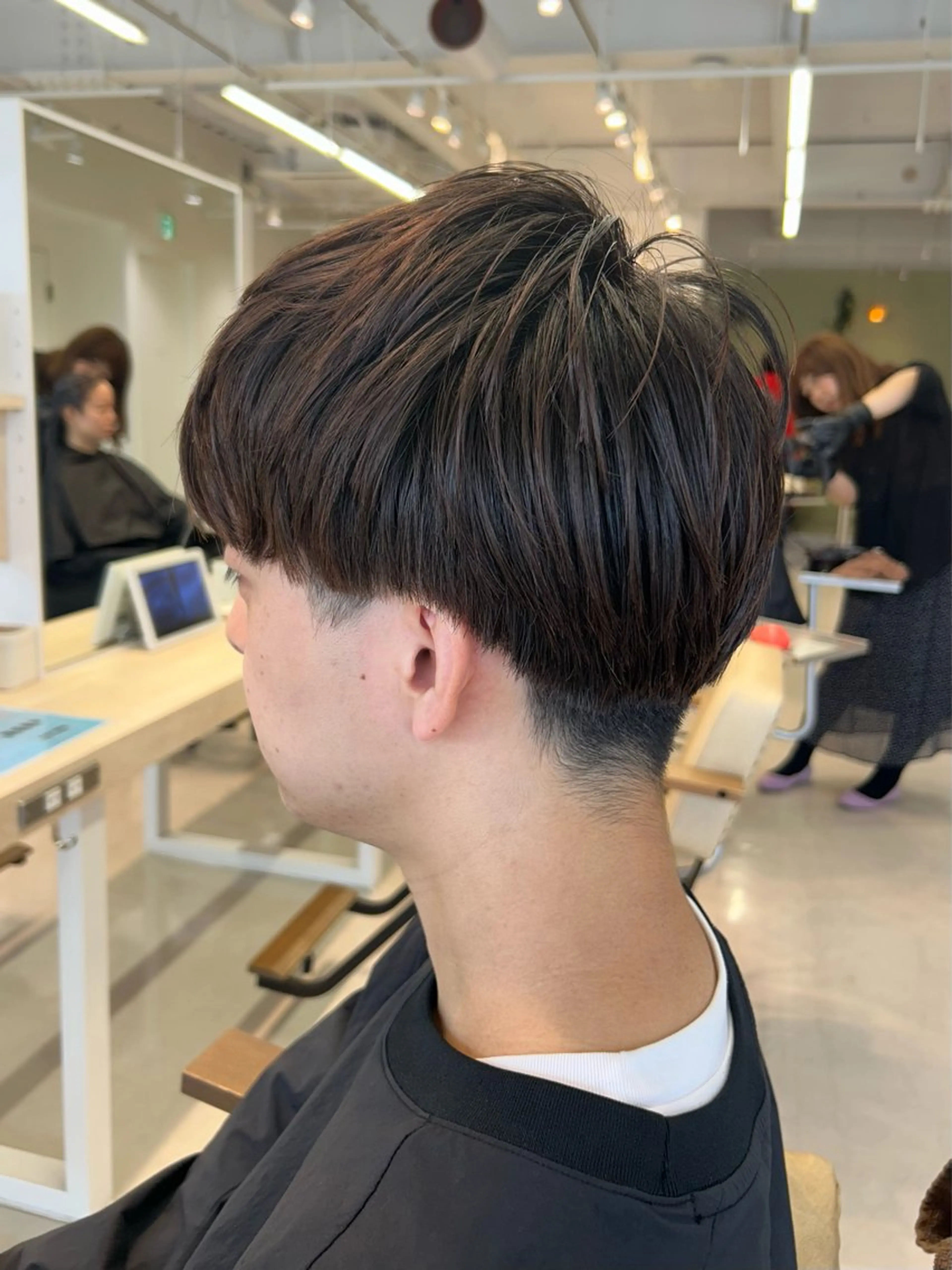 カラー メンズ hana/海外風ヘア /レイヤーカットのヘアスタイル