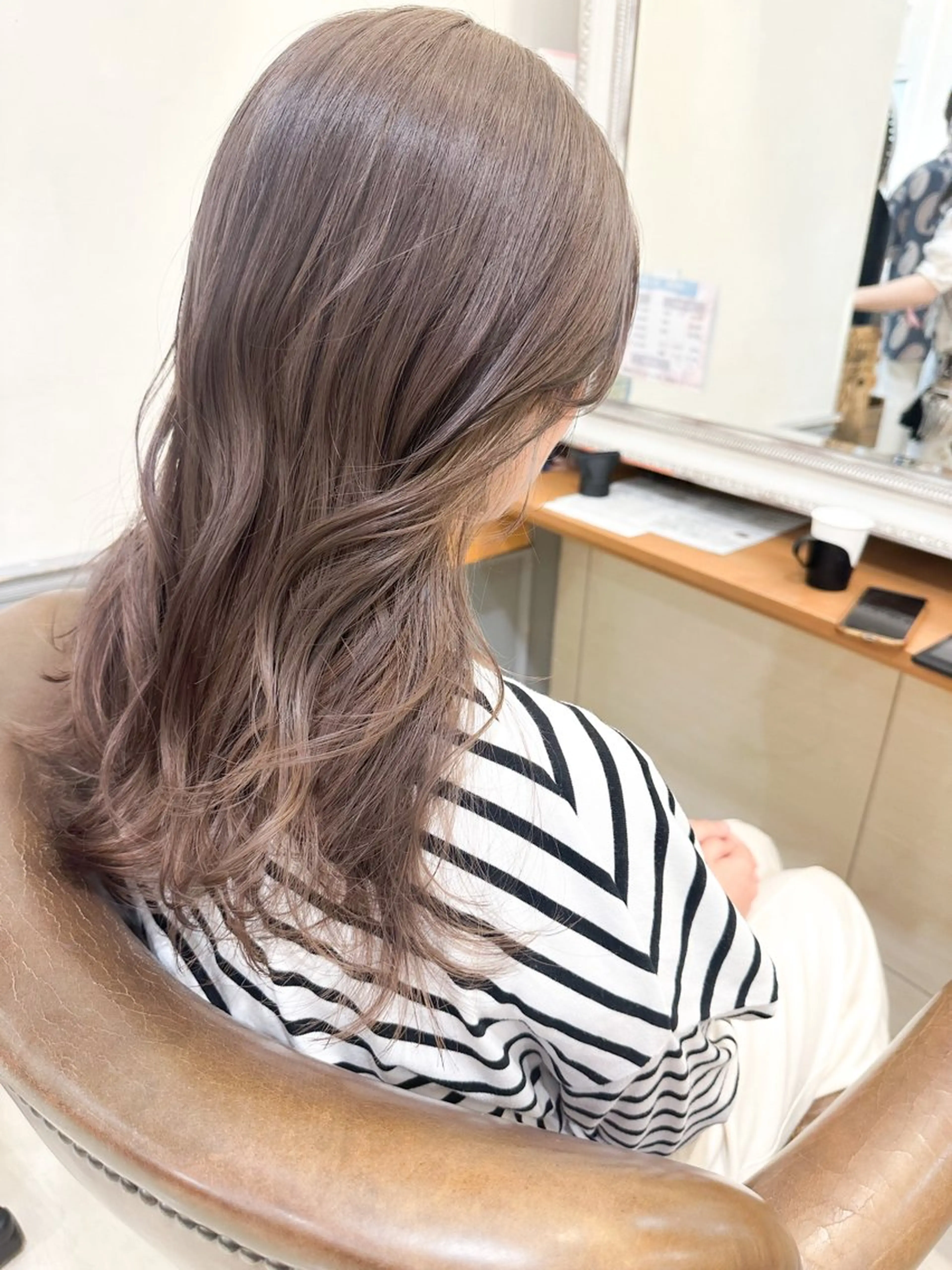 セミロング カラー インナーカラー ヘアカラー ✨カラー支持No.1 🧸ワキ カナコ🧸のヘアスタイル