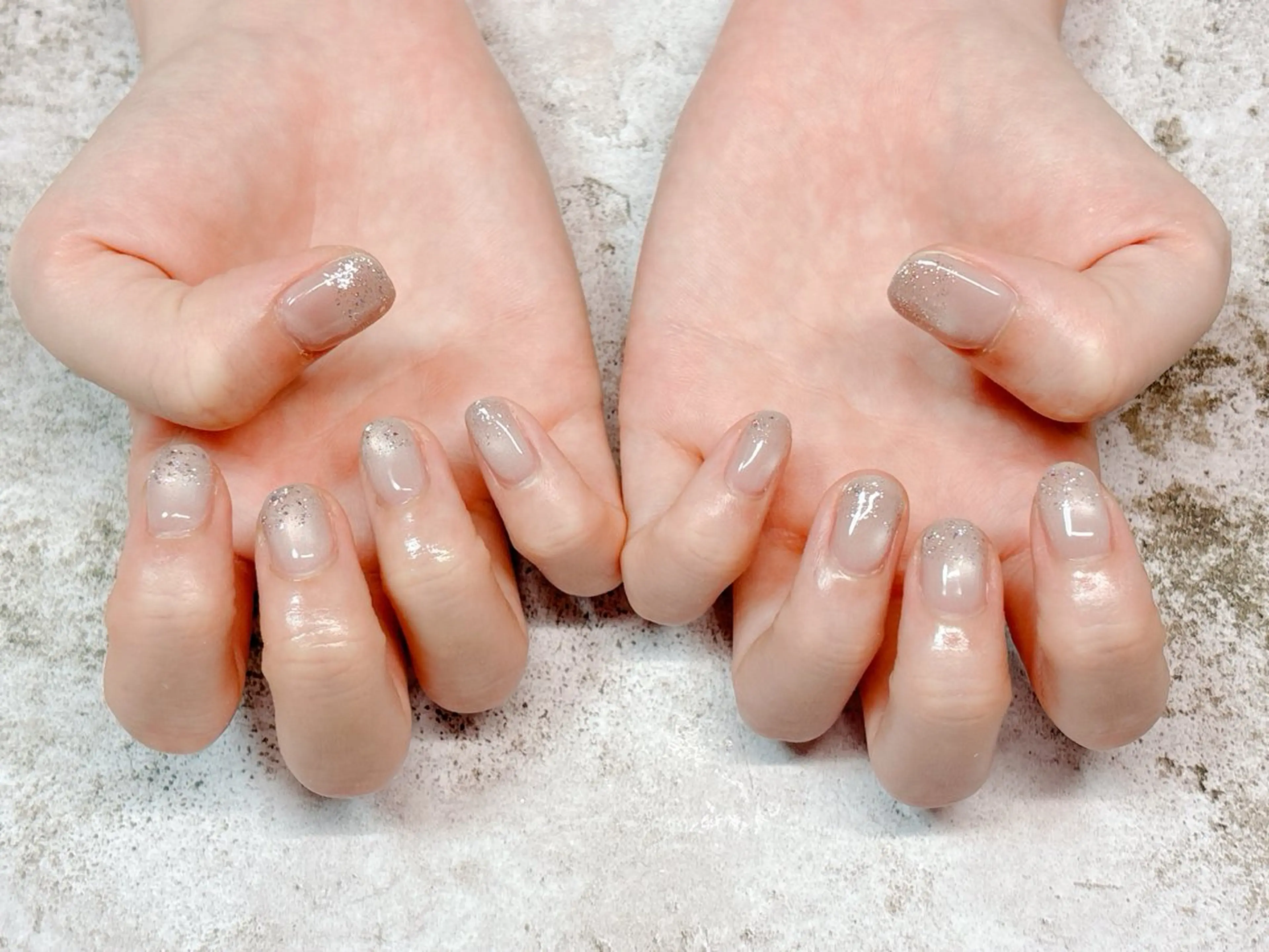 ネイル パッチリオメメ Lianaのネイルデザイン