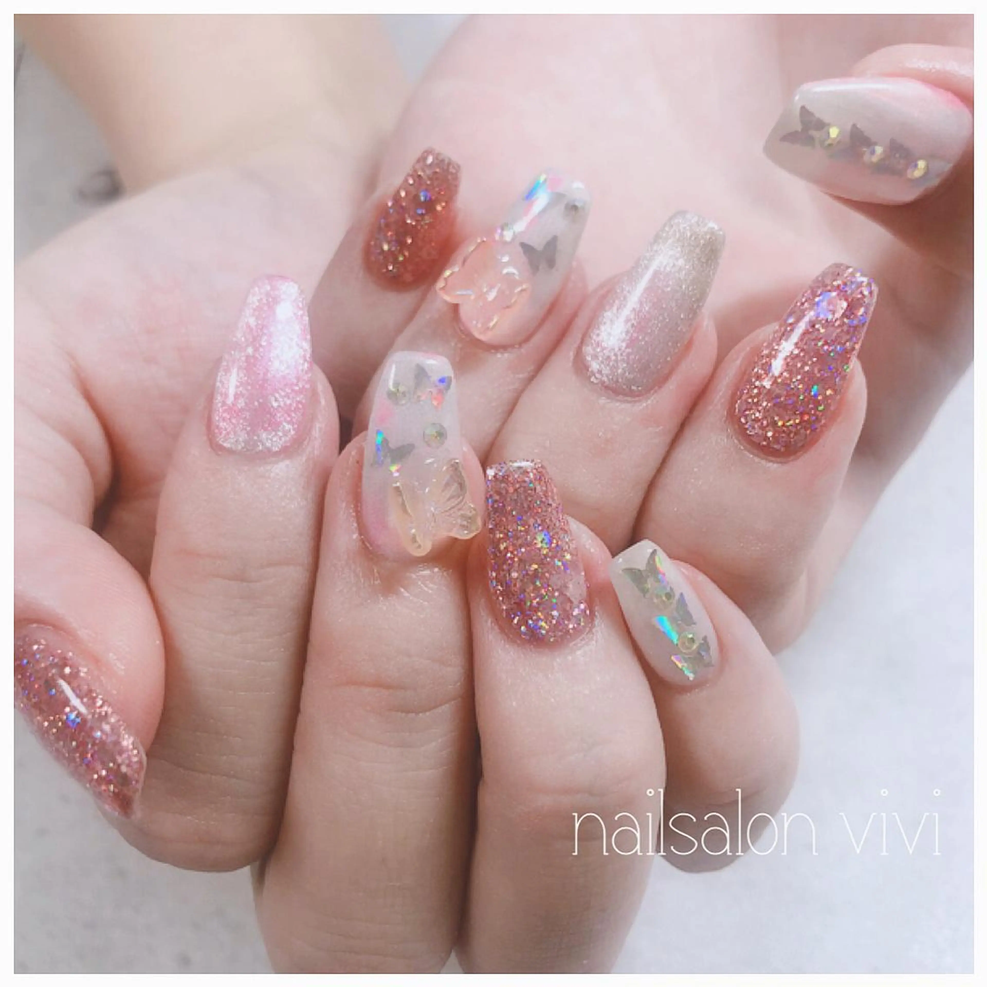 ネイル ＶＩＶＩ nailsalonのネイルデザイン