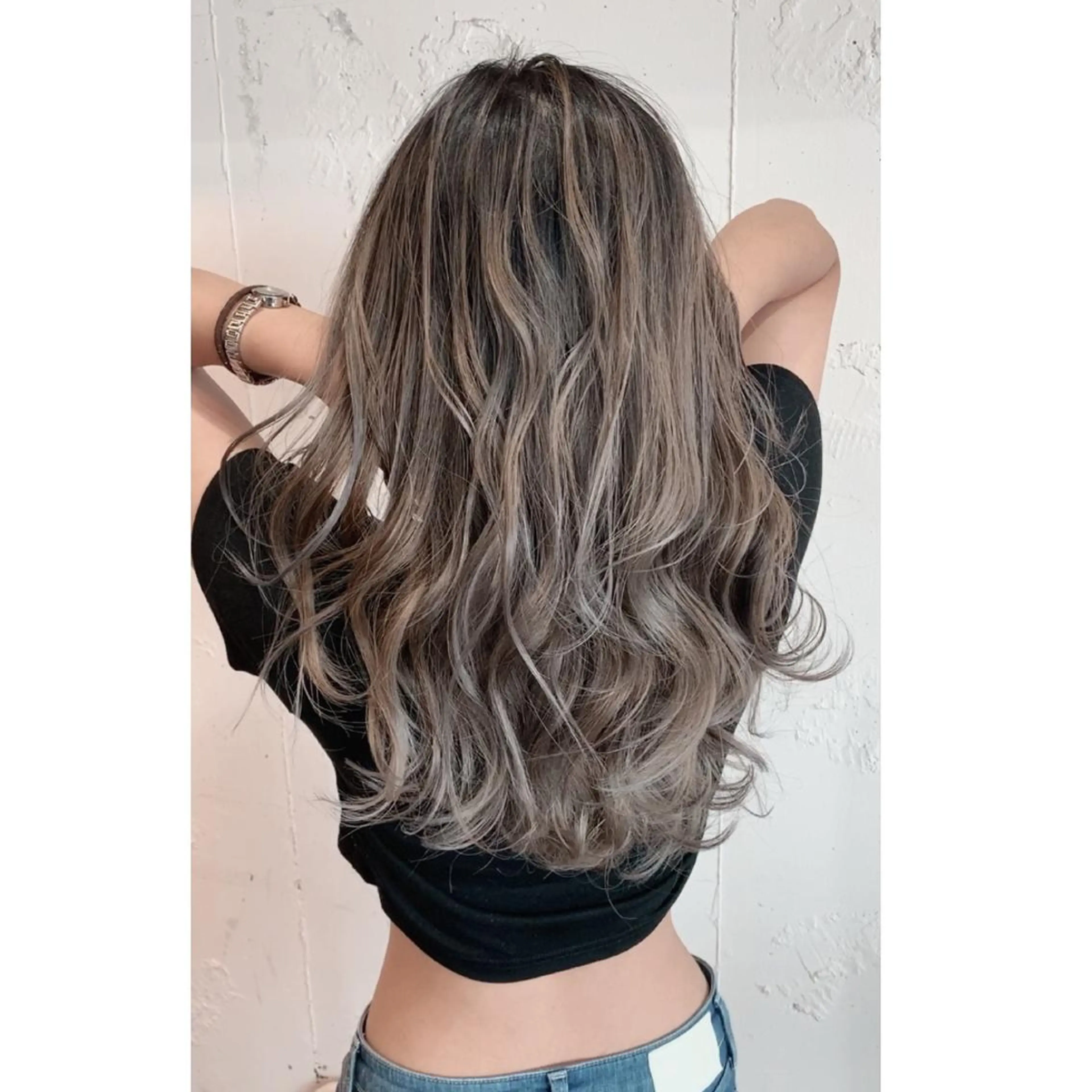 カラー バレイヤージュ ハイライトカラー Beyond（kitaro）所属・石井辰功也 フリーランス美容師のヘアスタイル