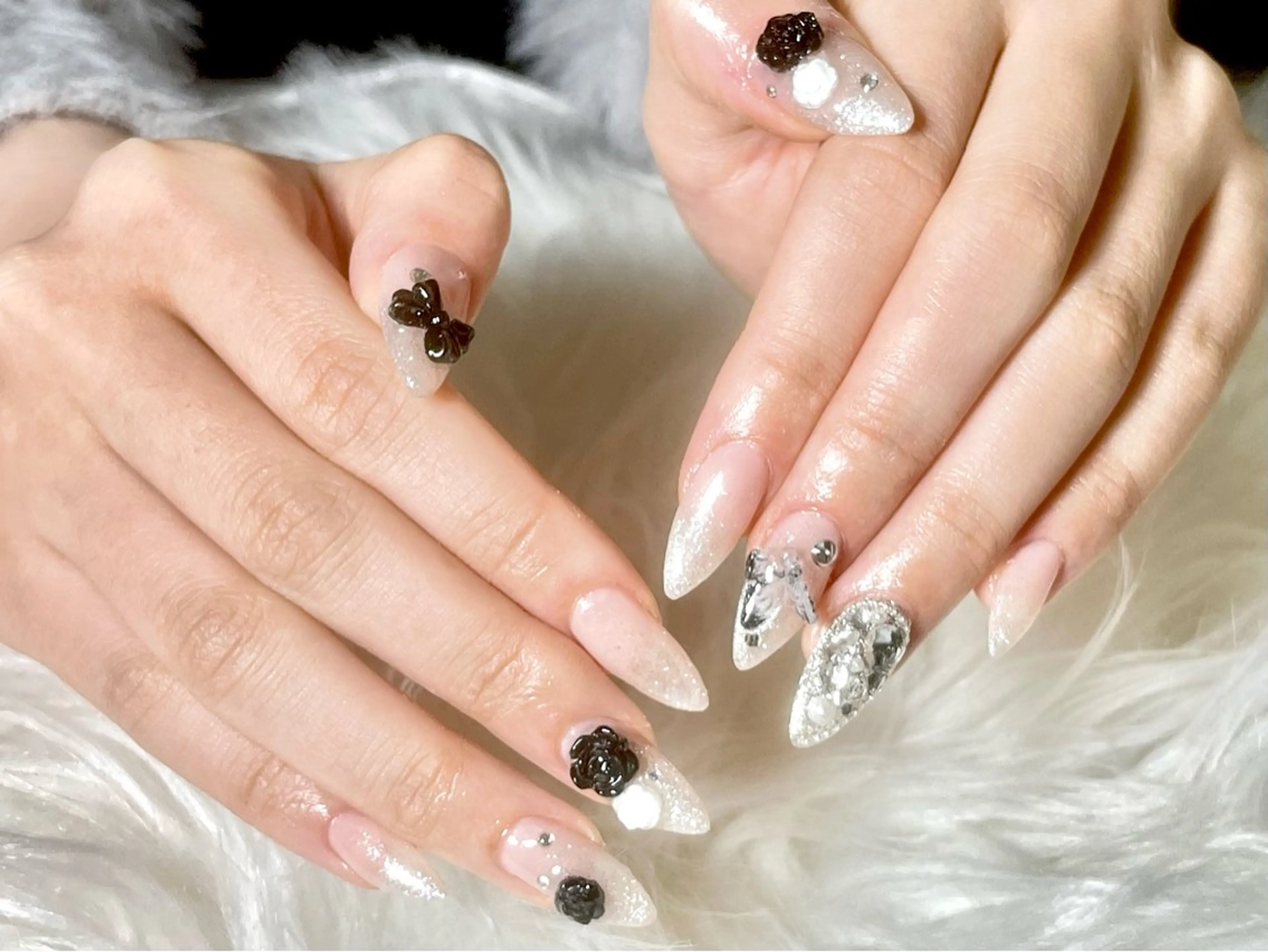 ネイル hohomi .のネイルデザイン