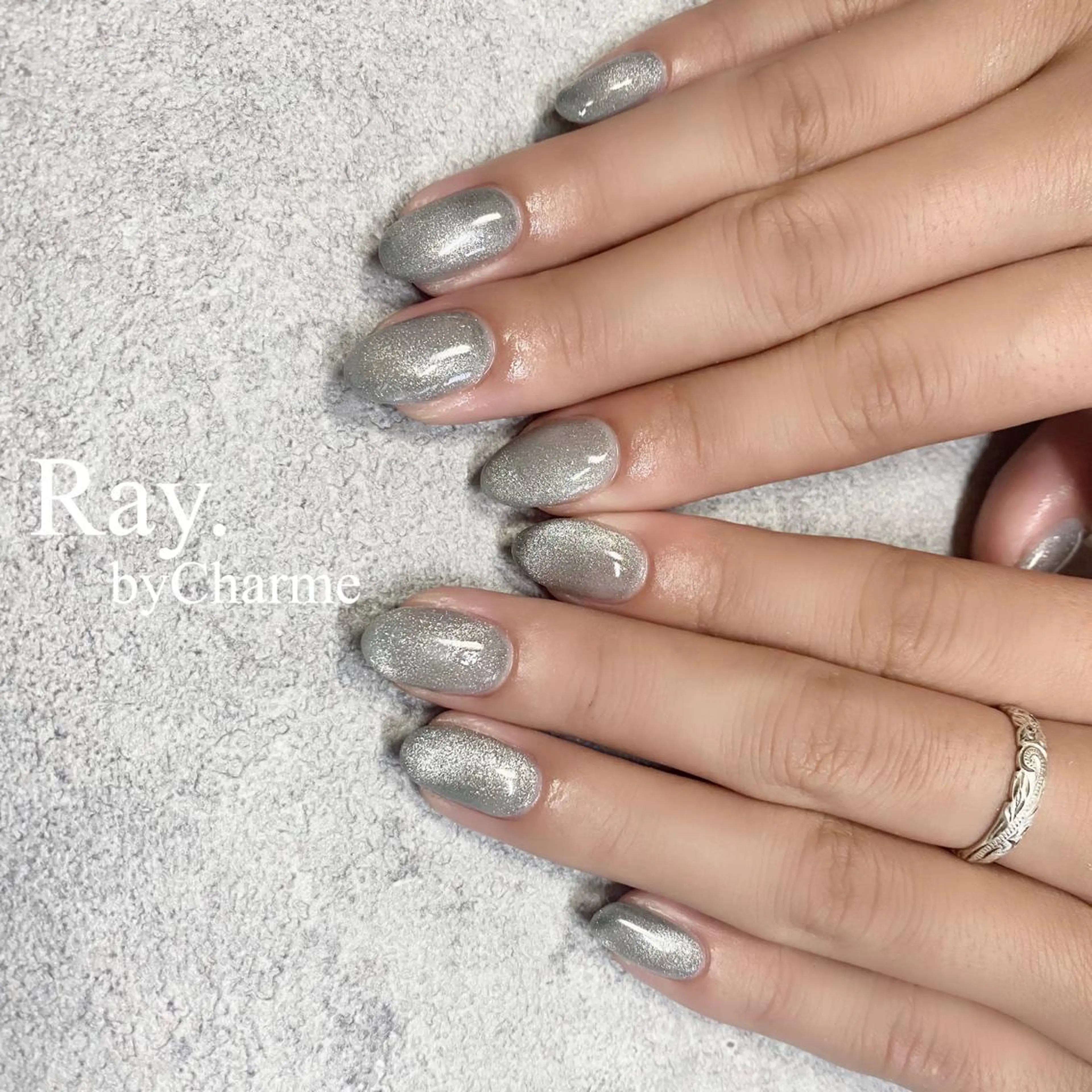 ネイル Ray. ／綺麗目ニュアンスのネイルデザイン