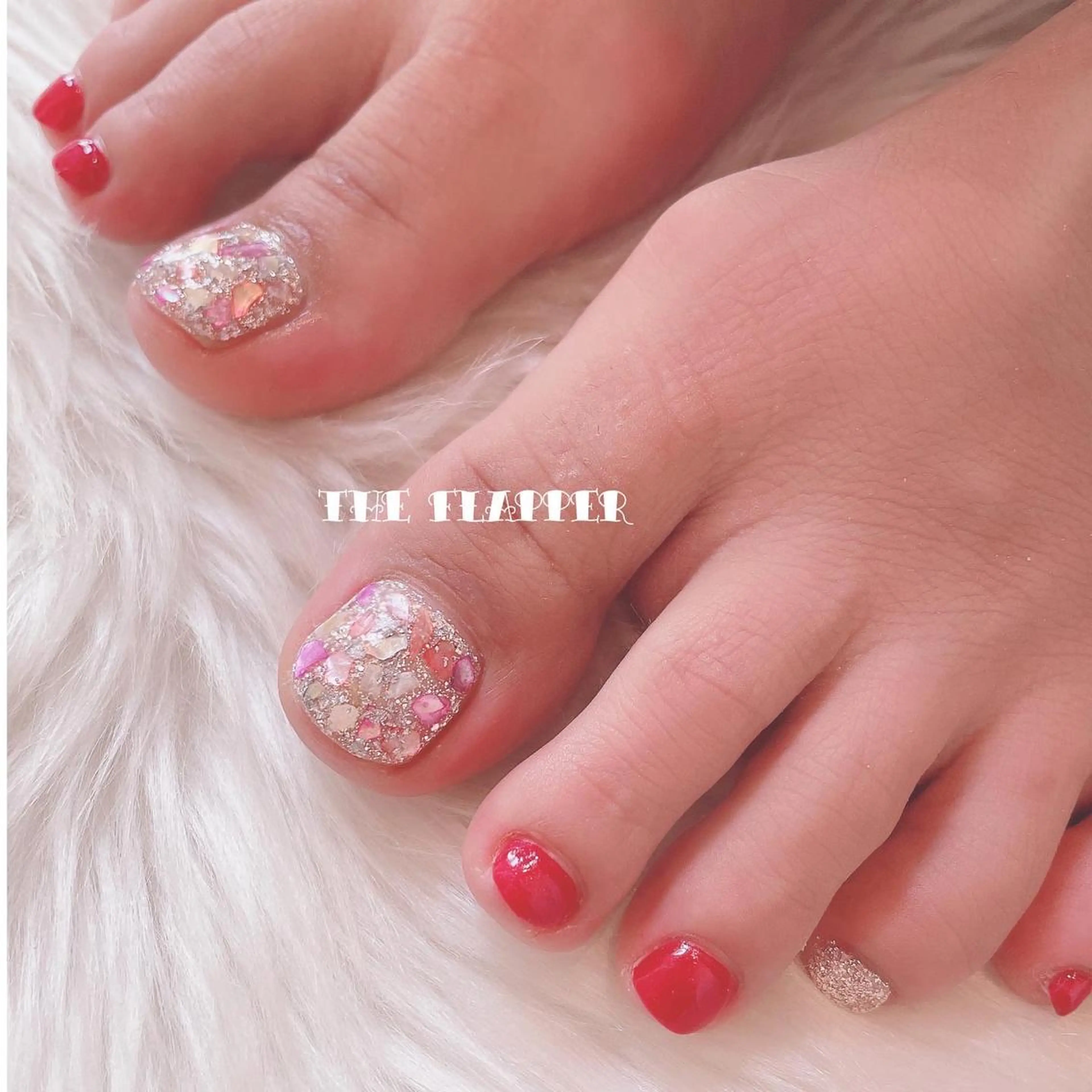 ネイル シンプルネイル ハンドネイル フットネイル NailStudio THE FLAPPER所属・THE FLAPPERのネイルデザイン