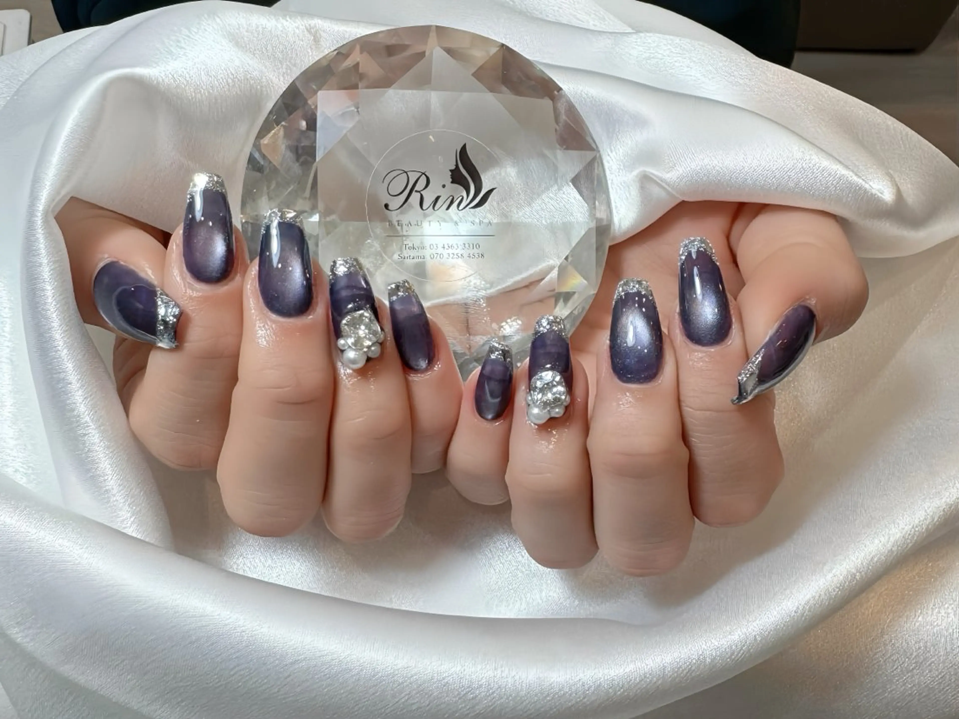 ネイル アートネイル チークネイル ジェルネイル ロングネイル マグネットネイル ハンドネイル Rin Nail 新大久保店のネイルデザイン