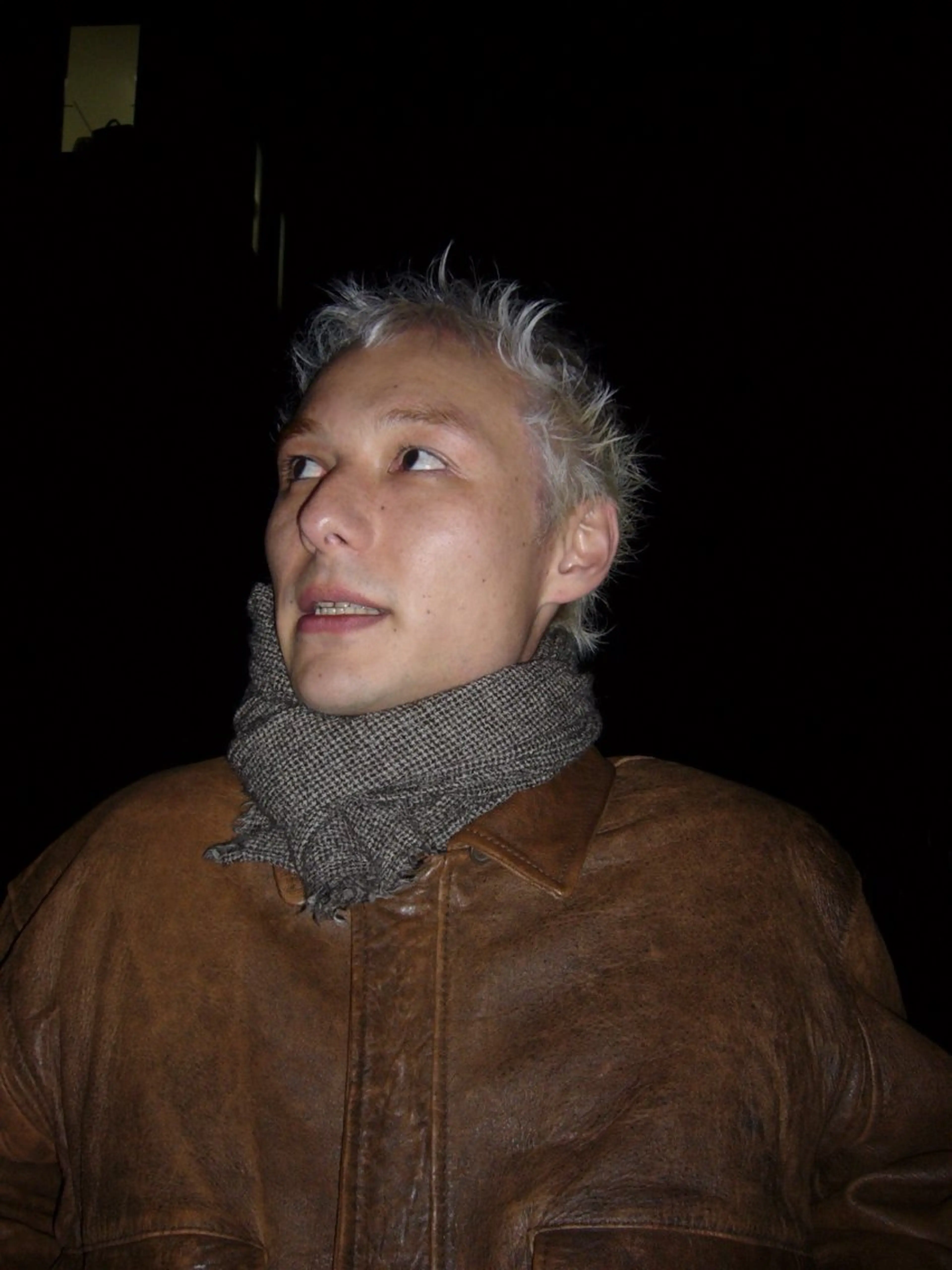 カラー メンズ 坂入 美帆のヘアスタイル