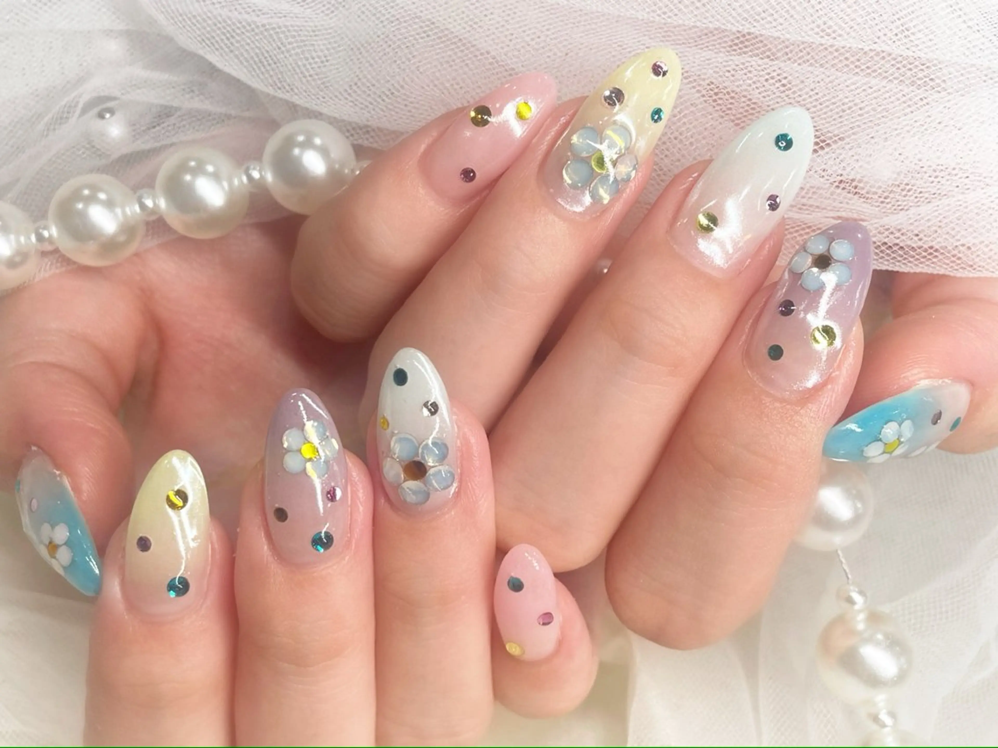 ネイル ジョアアンジェ京橋店 園田 美碧のネイルデザイン