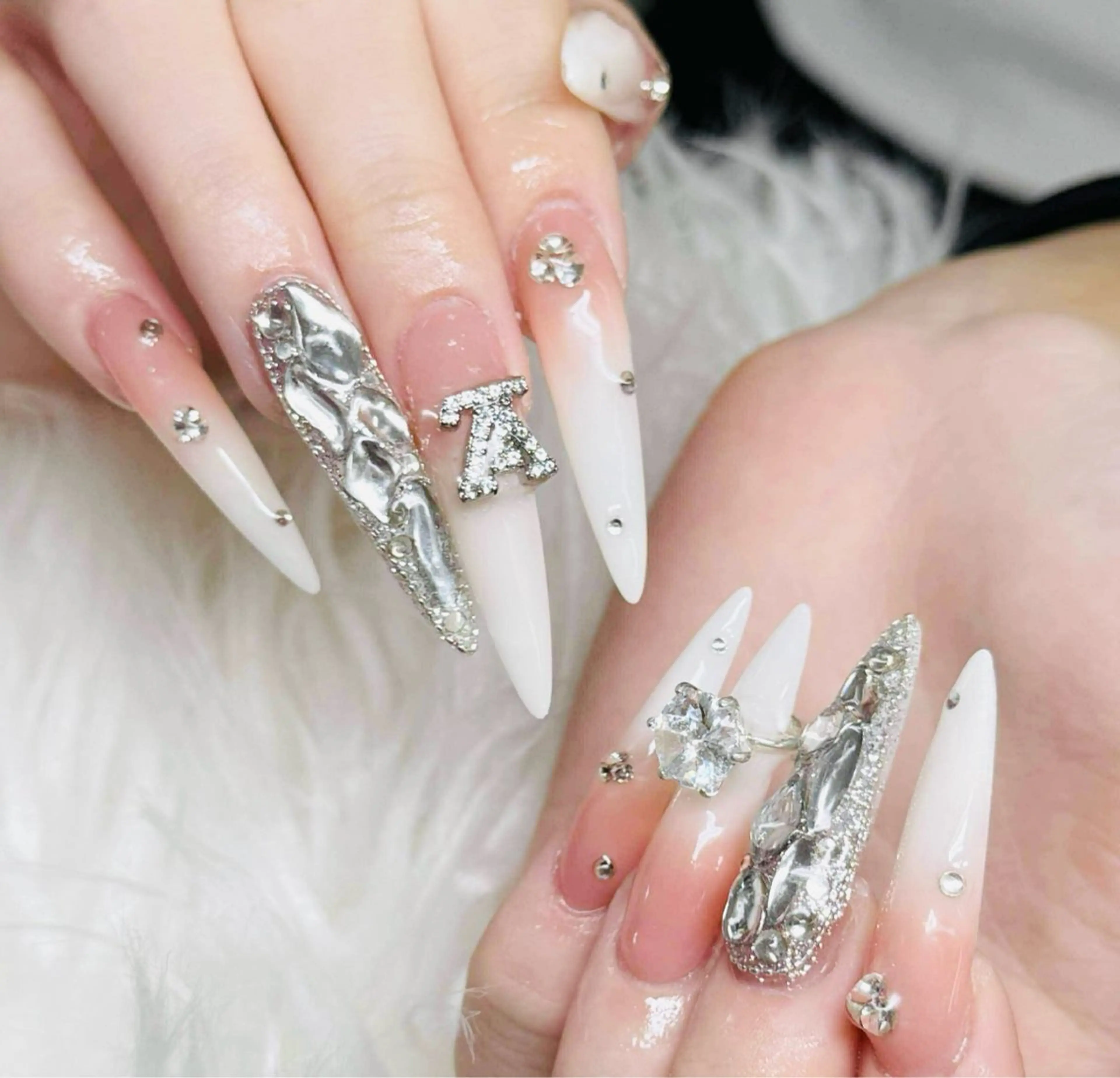 ネイル チークネイル 長さ出し フットネイル マグネットネイル 持ち込み ANH NAIL ゴテゴテ専門店💎のネイルデザイン