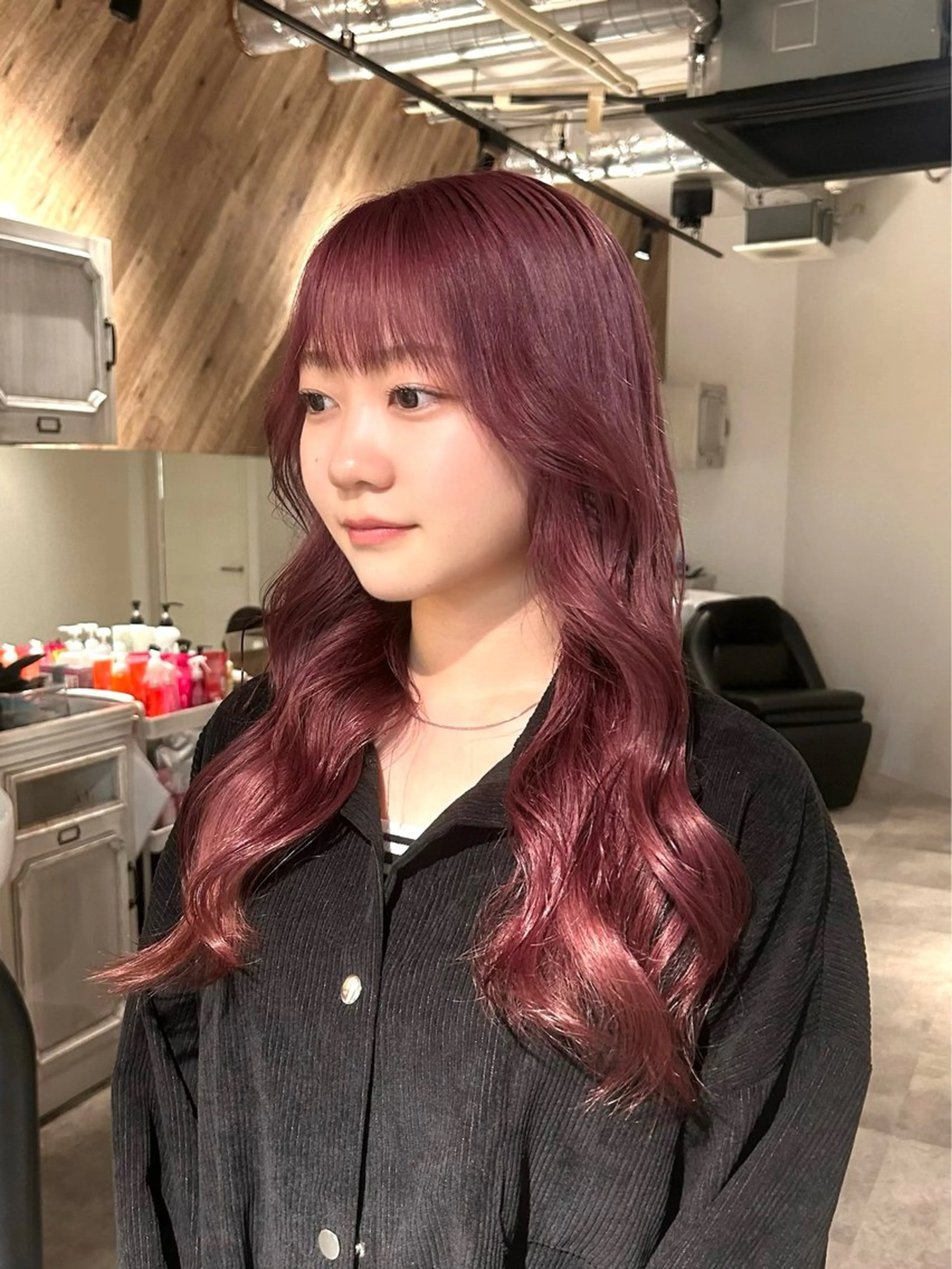 ロング ピンクラベンダー ヘアカラー トリートメント 凌矢/カラーモデル /カットモデルのヘアスタイル