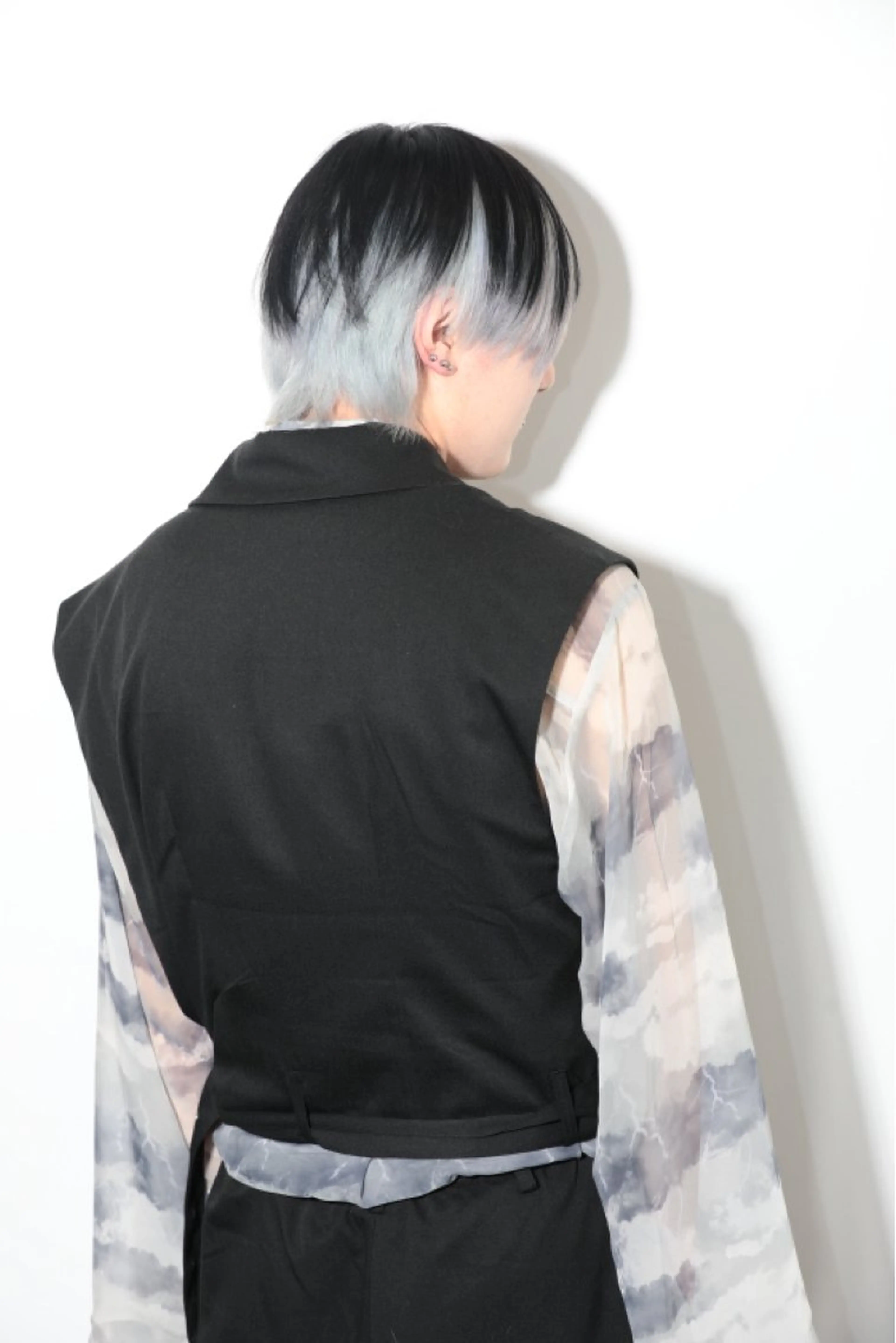 カラー ブリーチ 糸賀 蒼天のヘアスタイル