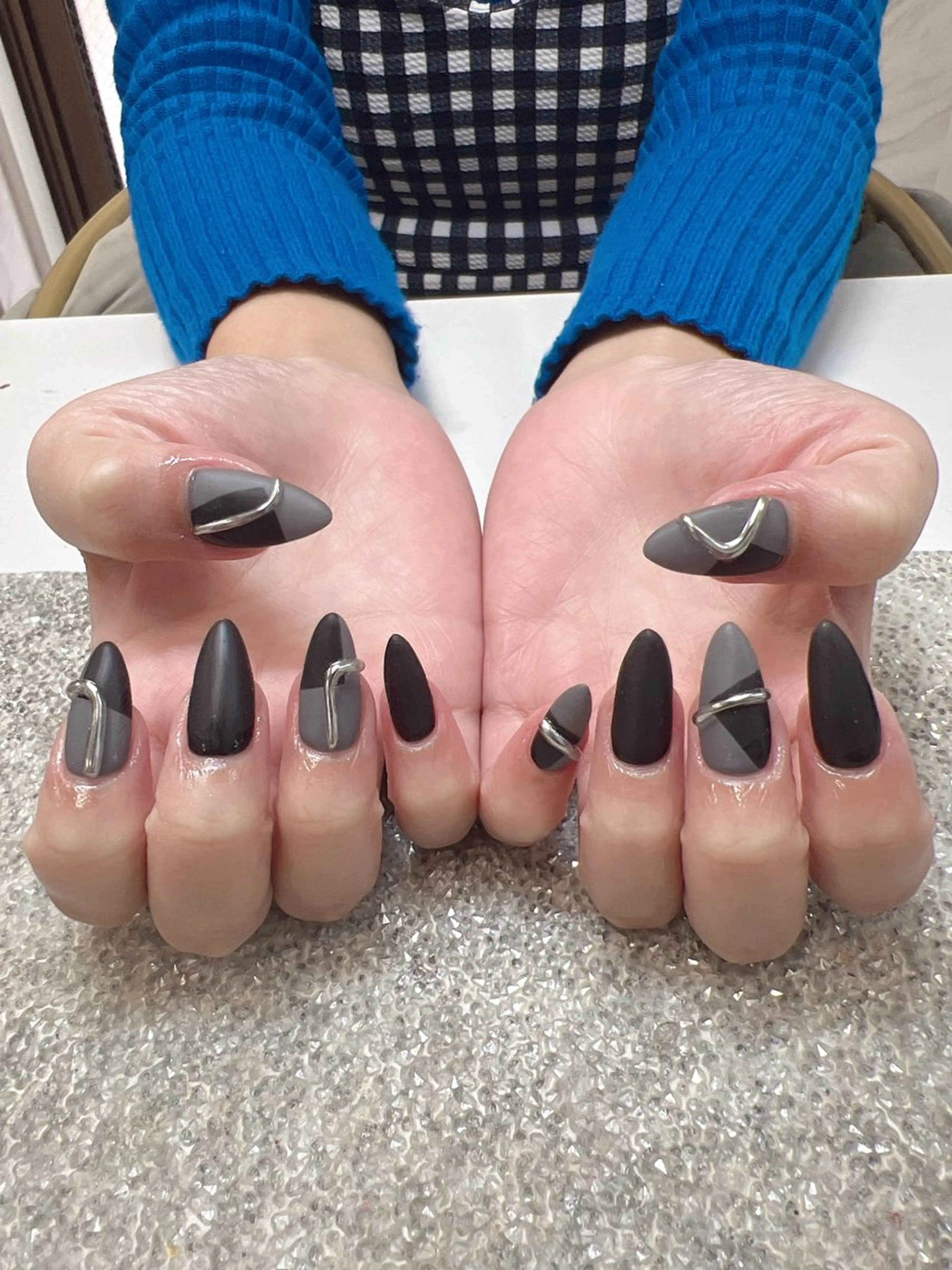 ネイル Guarendo錦糸町店所属・ガレンドウ 白澤 愛子のネイルデザイン