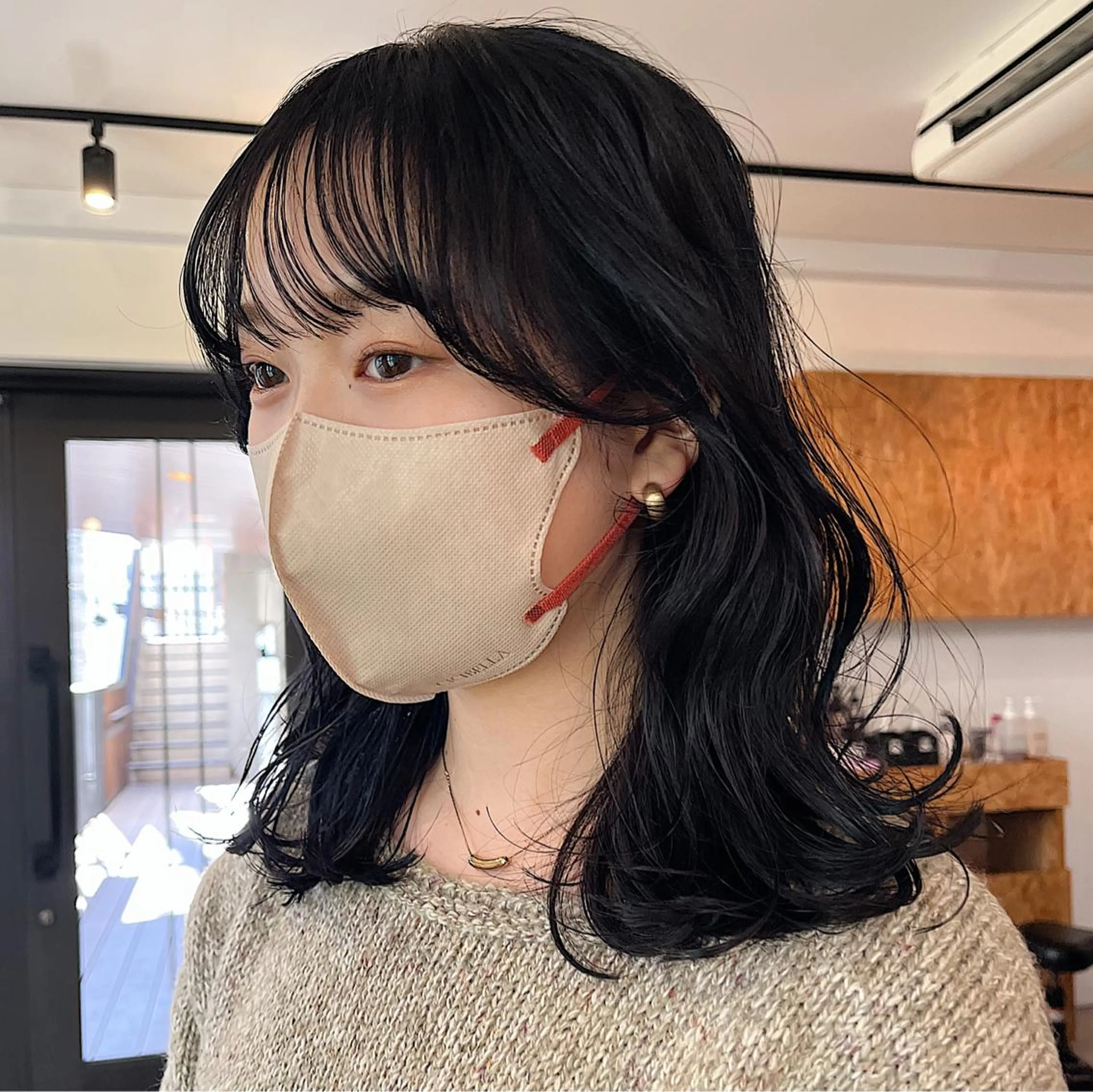 ショート カラー 黒髪 ブルーカラー ブルーブラック 暖色/パーマ 🌼クニトウメイのヘアスタイル