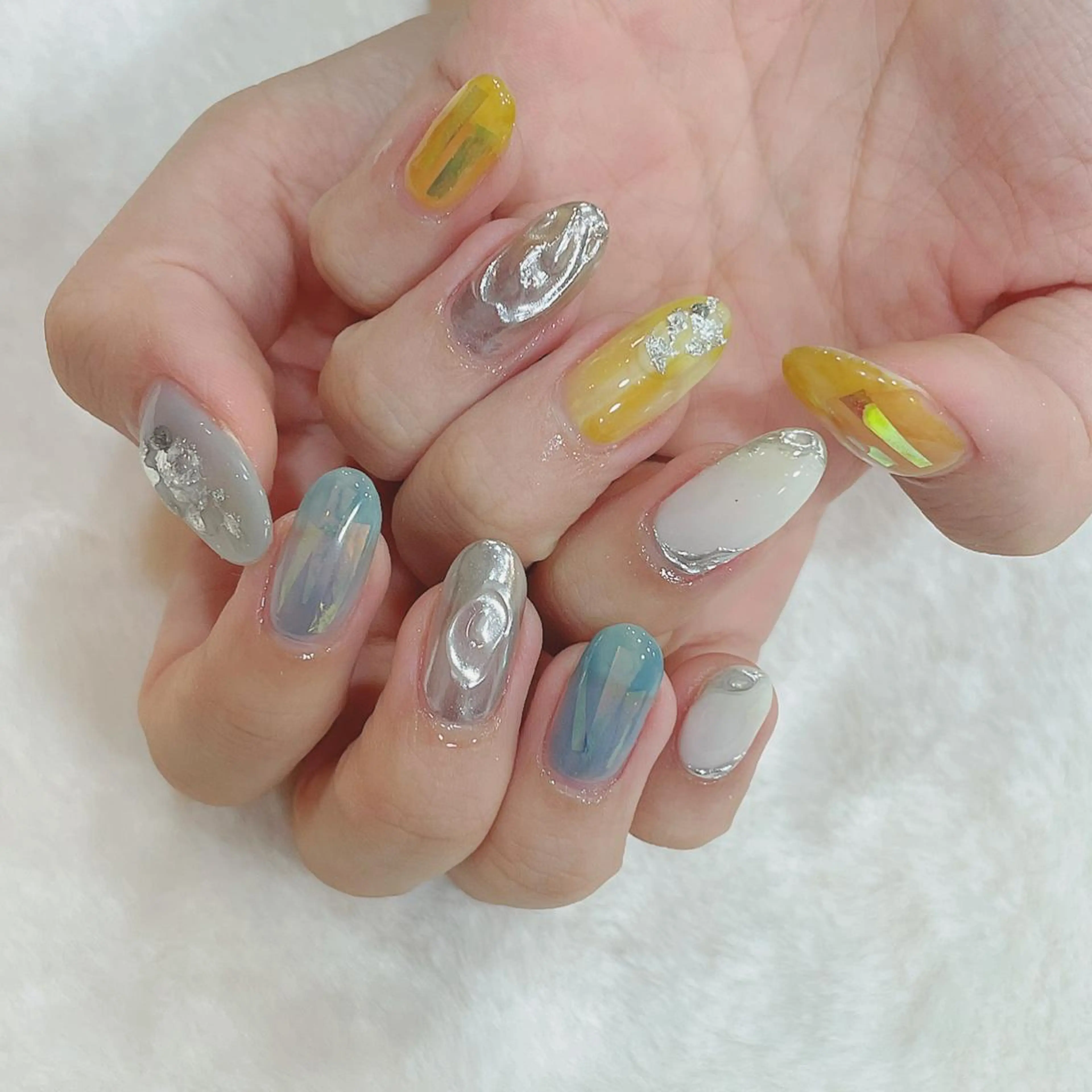 ネイル 中牟田 彩水のネイルデザイン