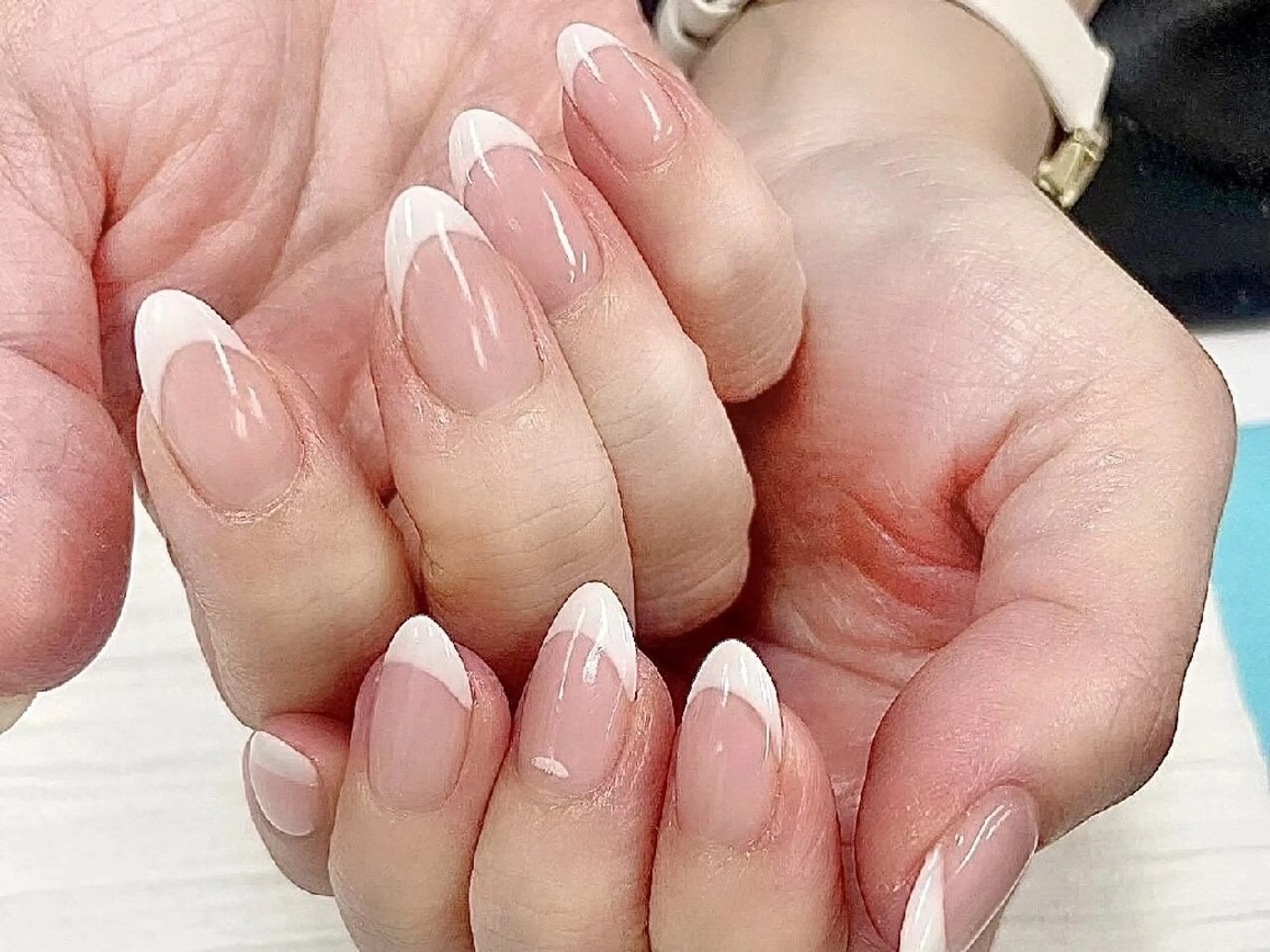 ハンドネイル　オフ込みフレンチの写真