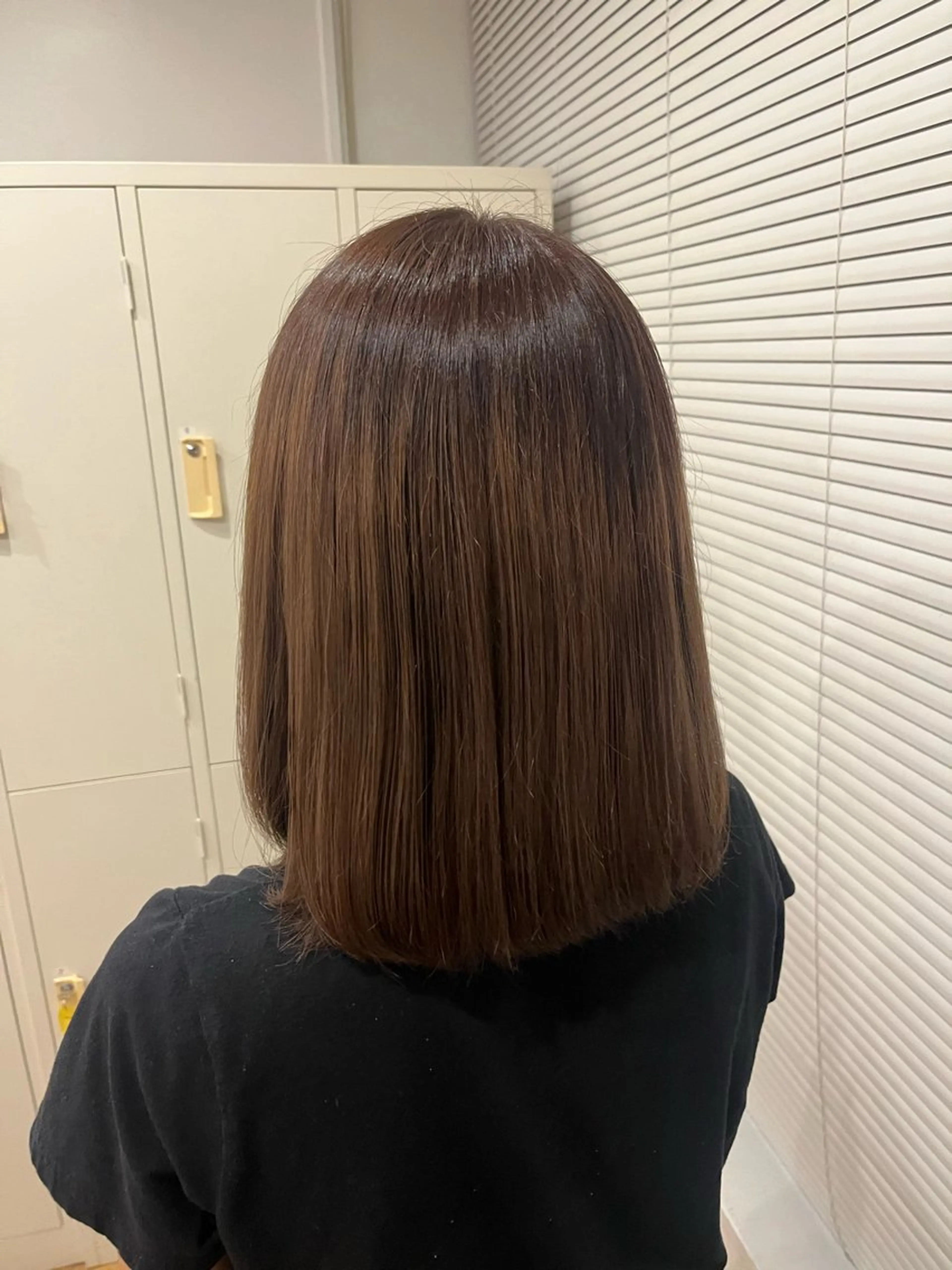 カラー 藤原 智恵のヘアスタイル