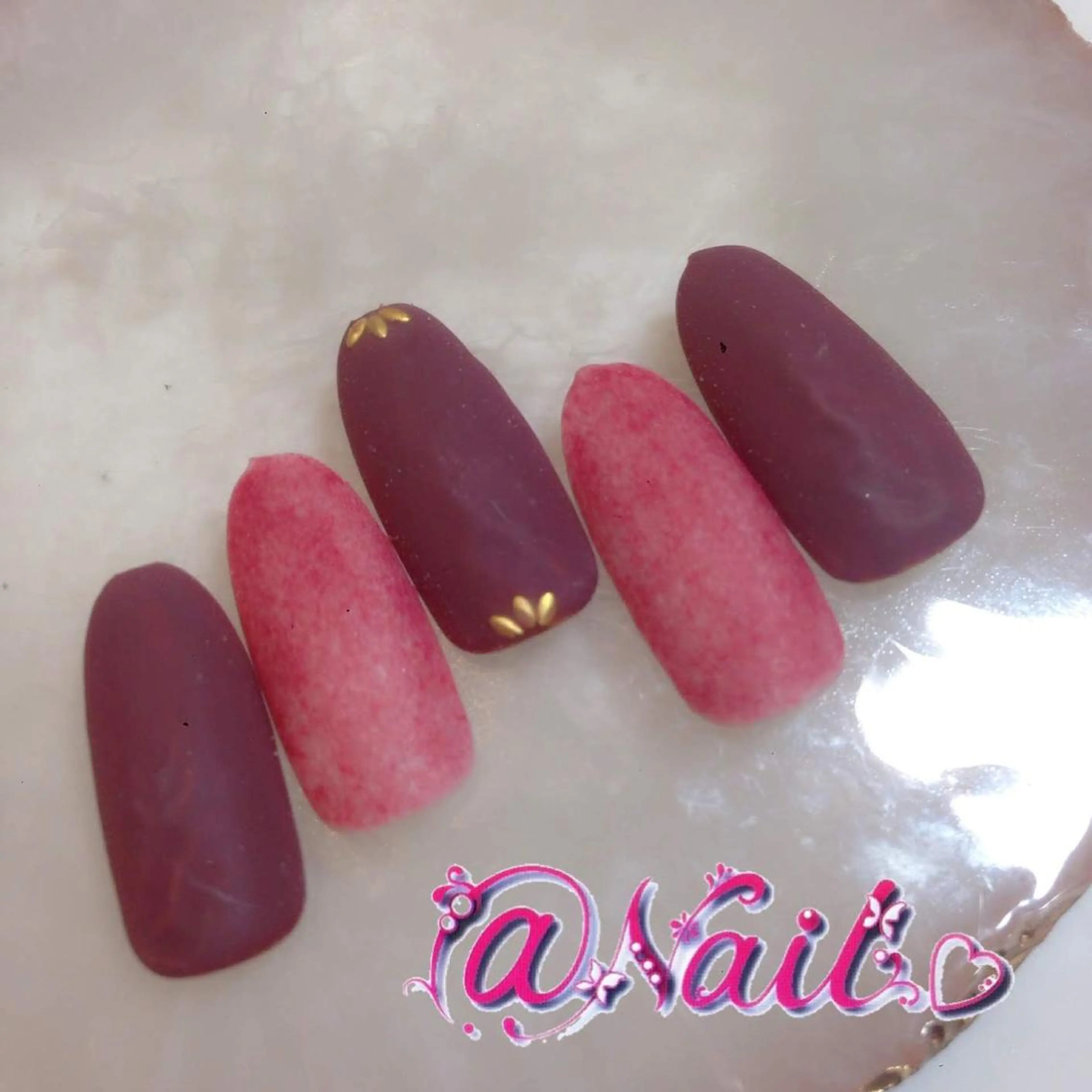 ネイル ネイルチップ 小尾 栞のネイルデザイン