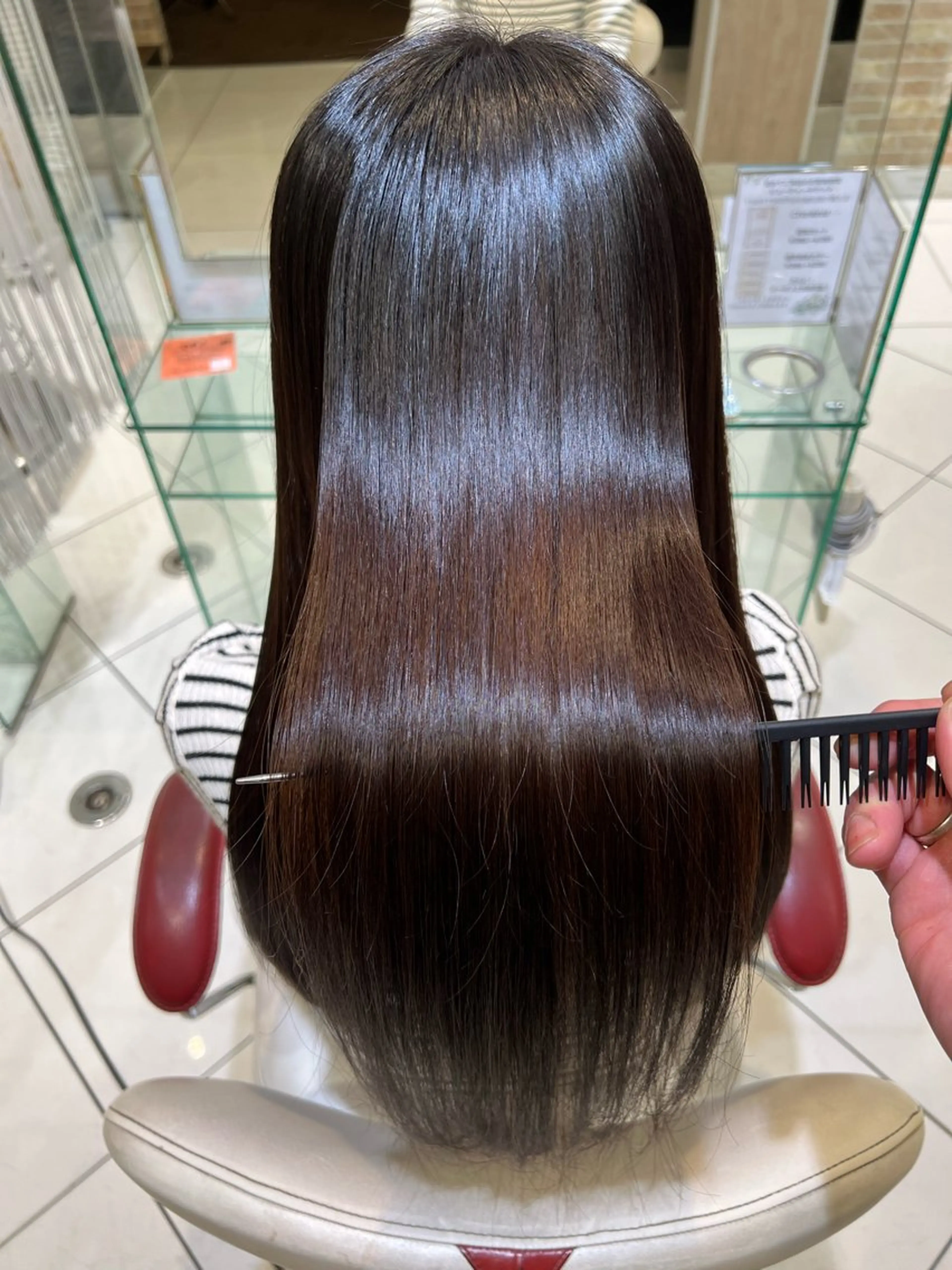 カラー バレイヤージュ ブリーチ ケアブリーチ 透明感カラー デザインカラー ボブ/ハイトーン髪質 改善/越谷✨クラモチのヘアスタイル