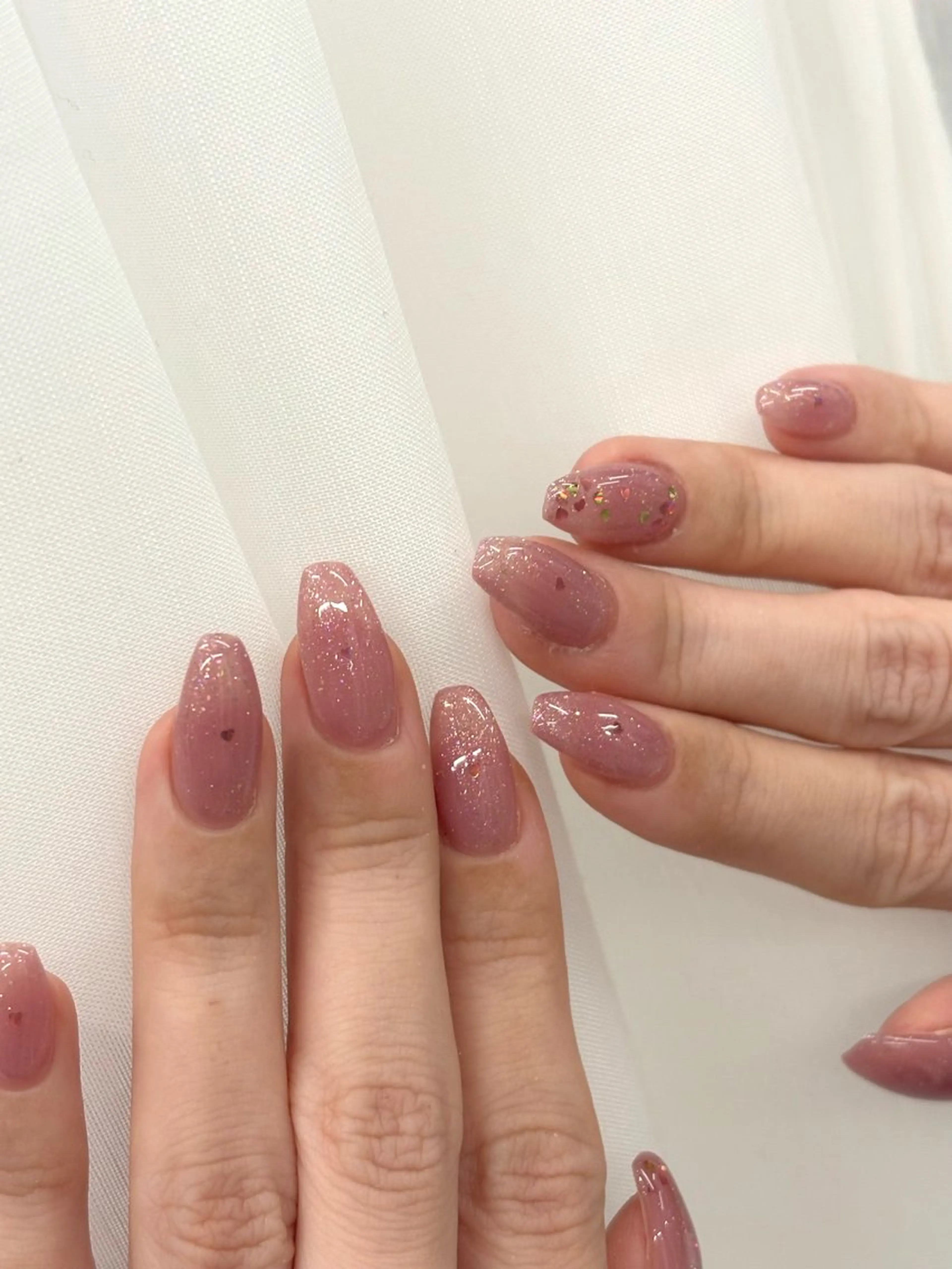 ネイル アートネイル フラッシュネイル ハート ホログラムネイル キラキラネイル Sana 【梅田茶屋町】のネイルデザイン