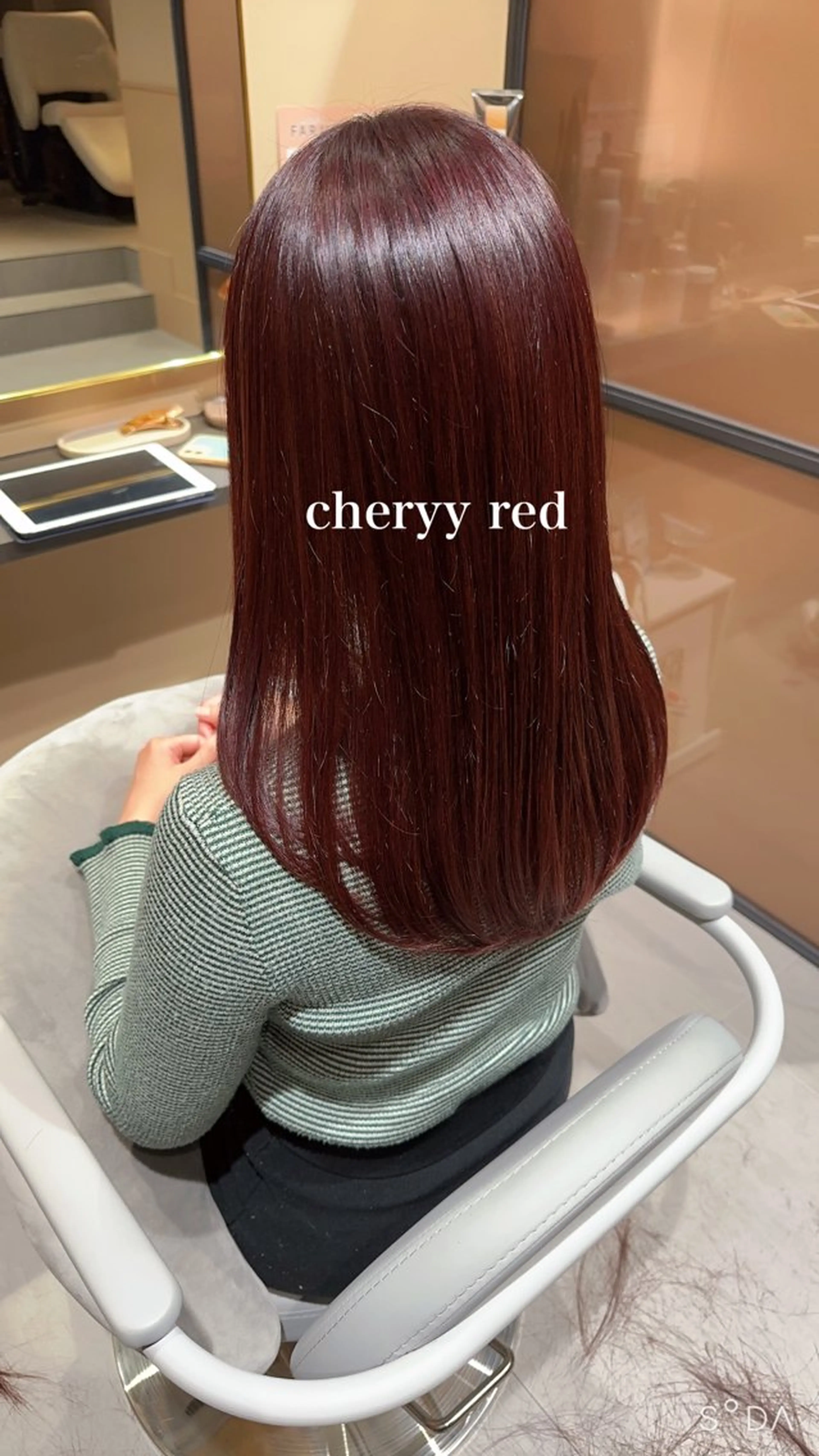 セミロング T he apartment of  solon船橋2nd所属・solon船橋2nd Amiのヘアスタイル