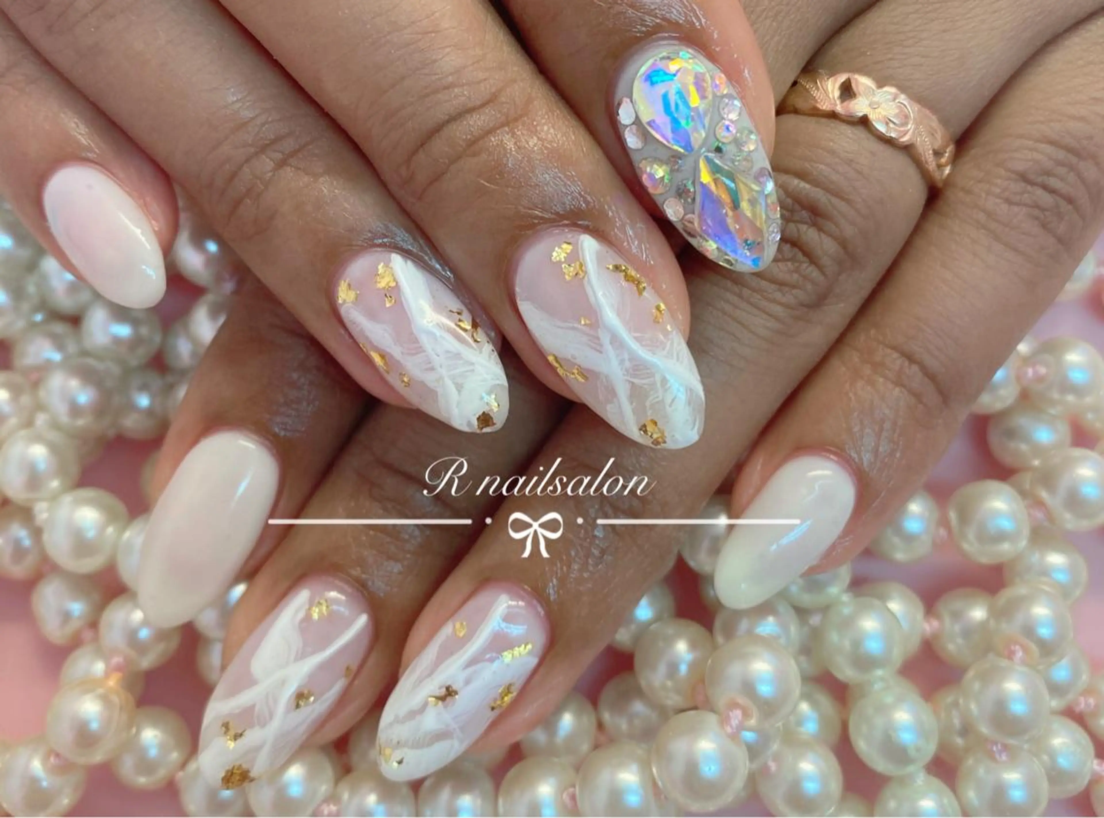 ロング R NAILSALONのネイルデザイン
