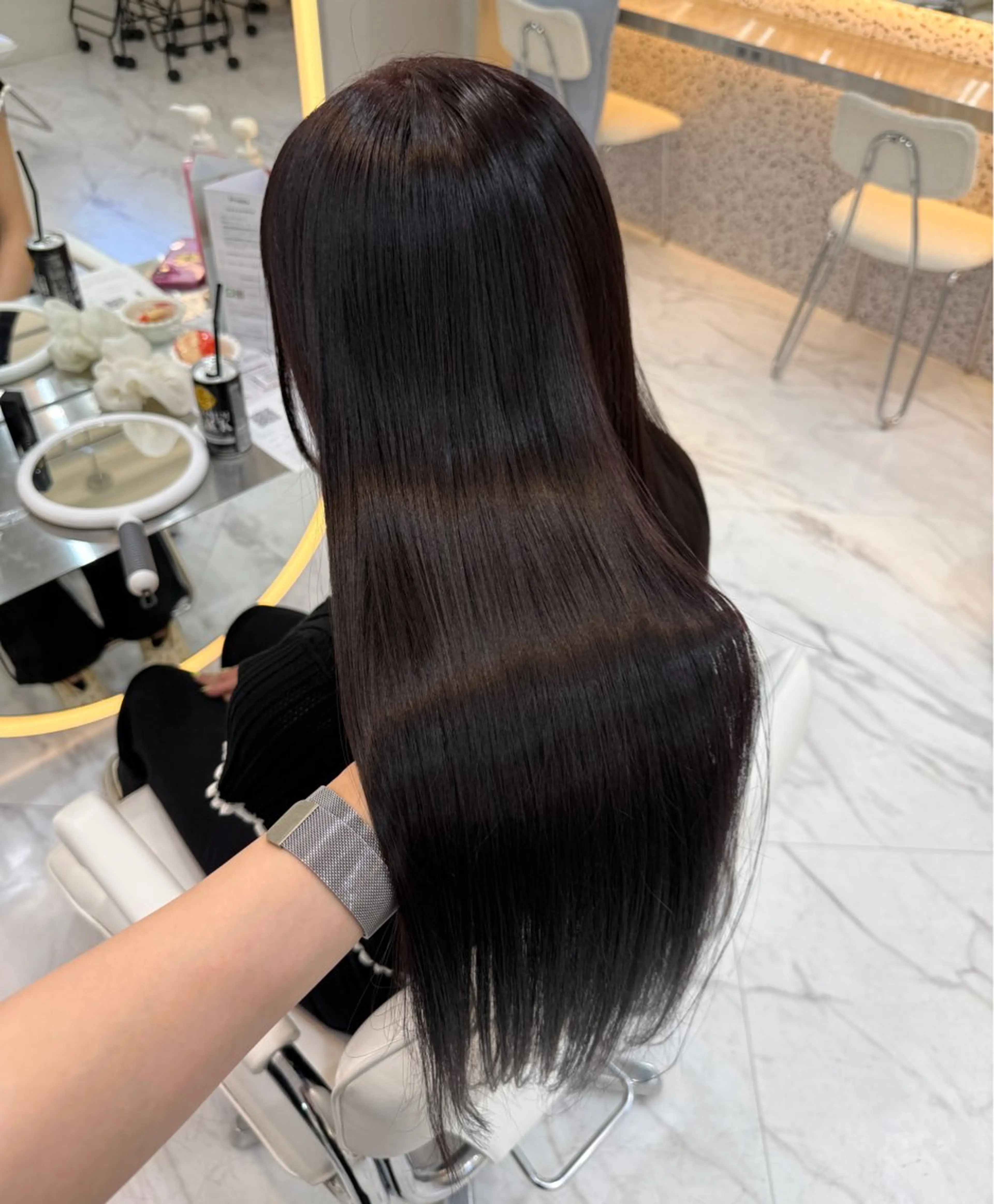 ロング カット ヘアカラー トリートメント Sayaka ii+Uのヘアスタイル