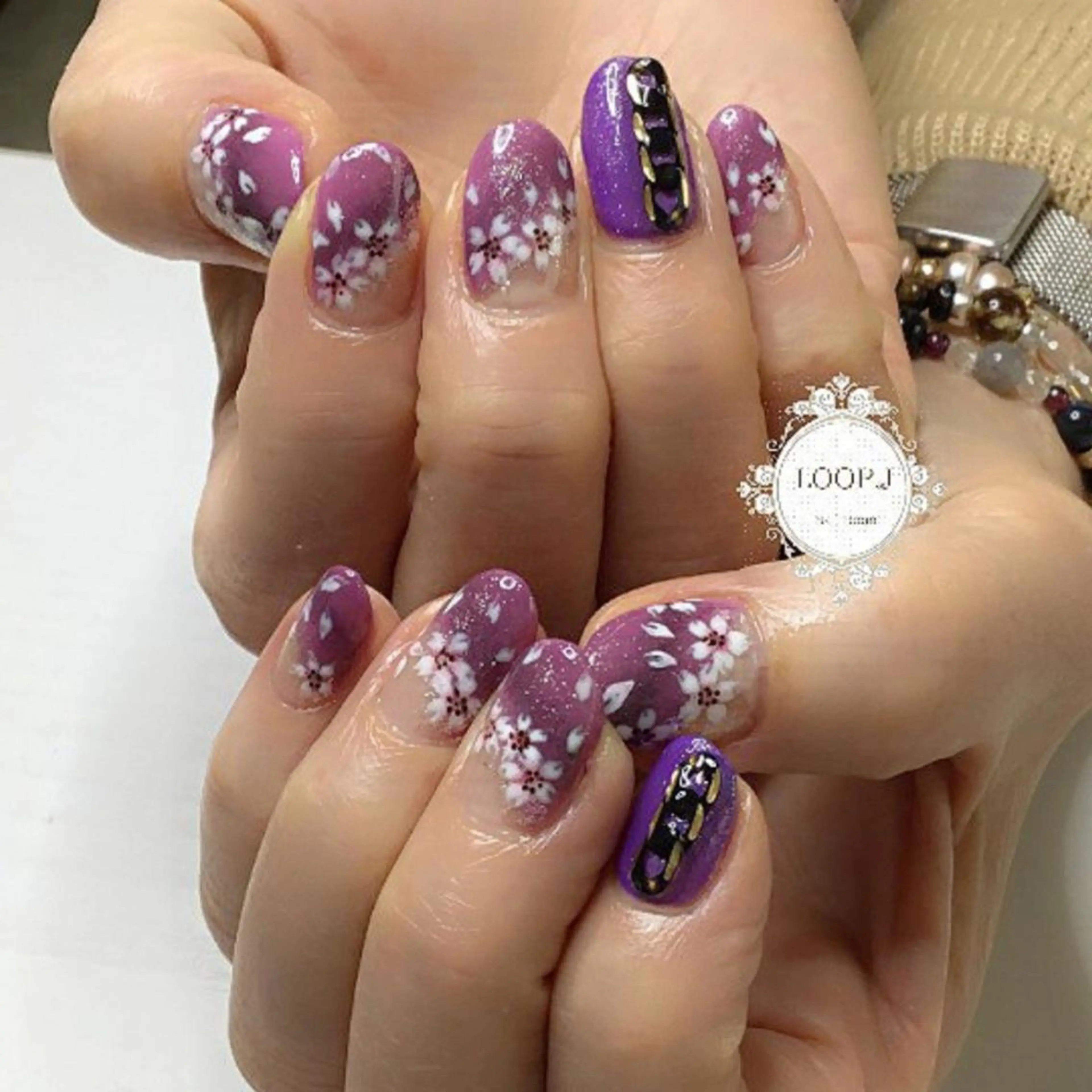 ネイル おおくぼ めぐみのネイルデザイン