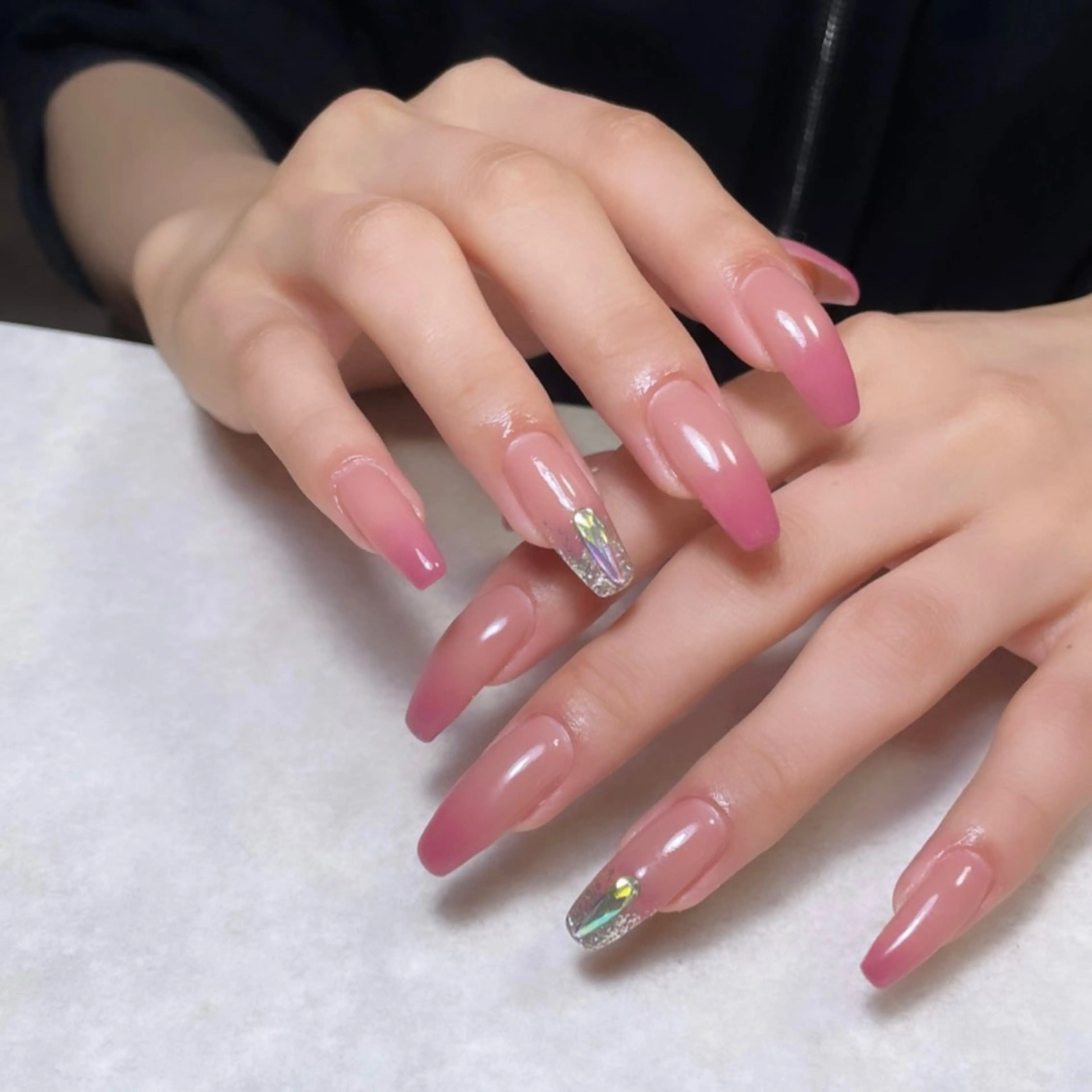 ネイル arc nail salon所属・arc nail KARINのネイルデザイン