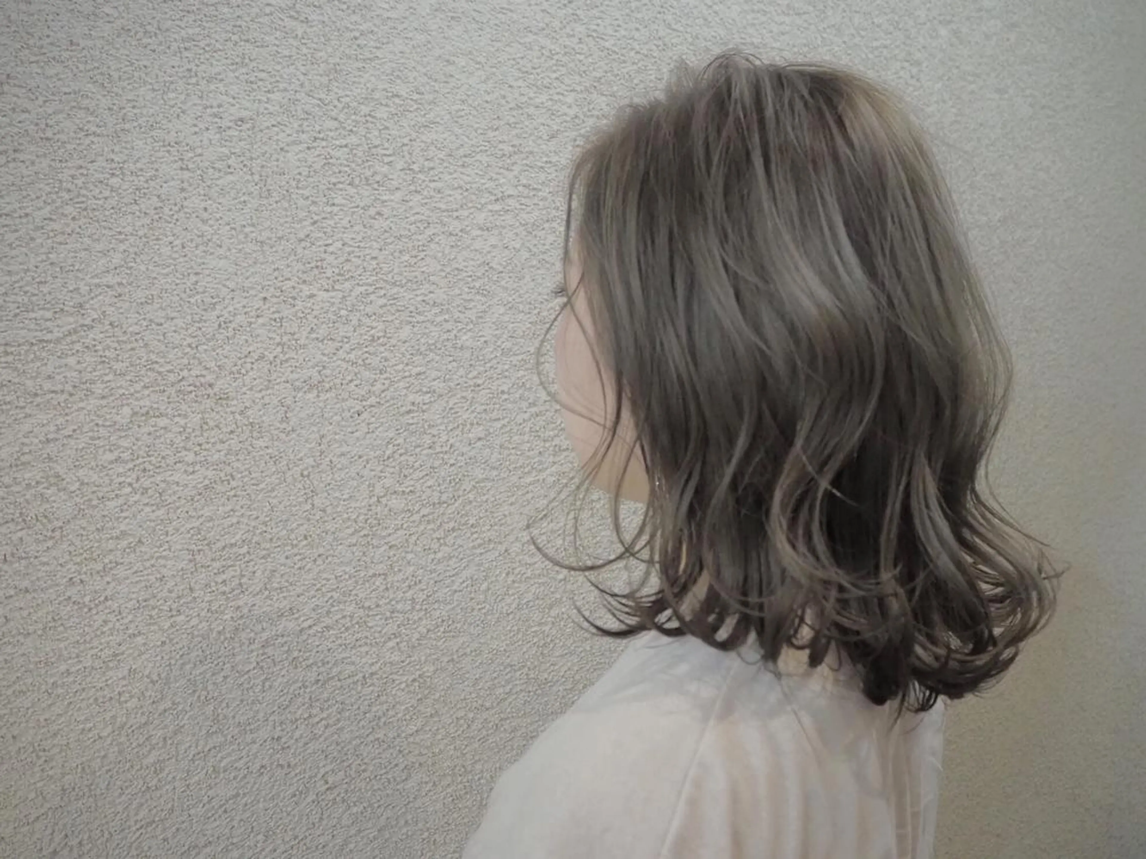 ミディアム カラー 菅村 勇亮のヘアスタイル