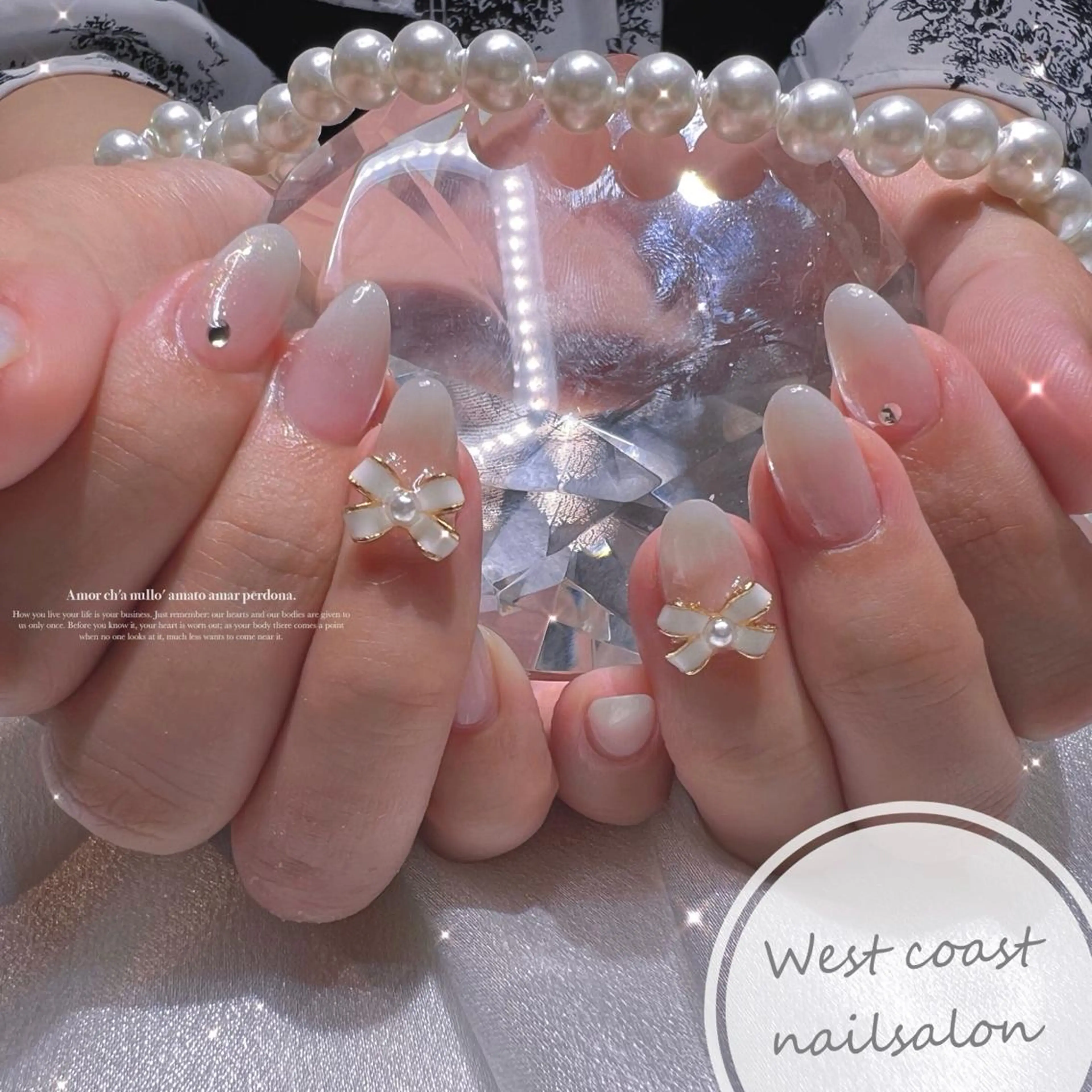 ネイル ハンドネイル リボン、ガーリー パーツ放題専門店のネイルデザイン